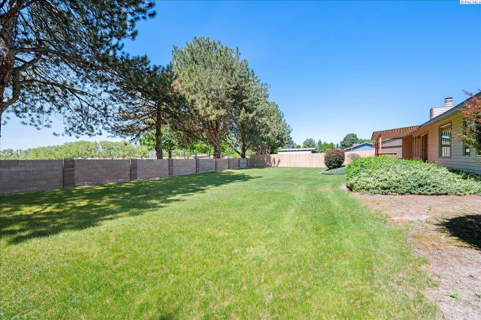 2365 Michael Ave, Richland, WA 99352
