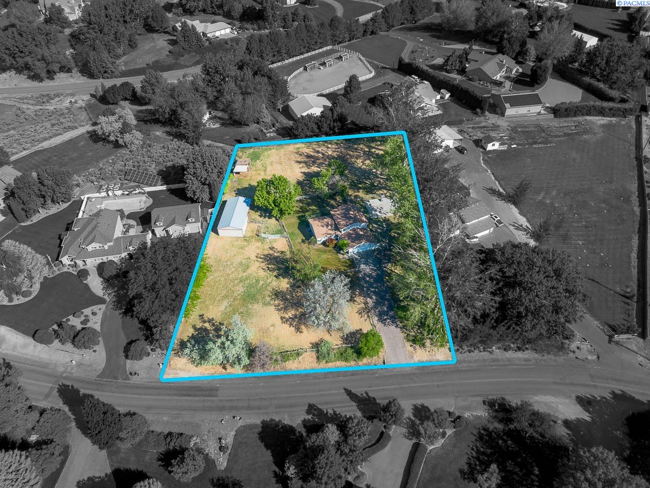 101204 Clover Rd, Kennewick, WA 99338