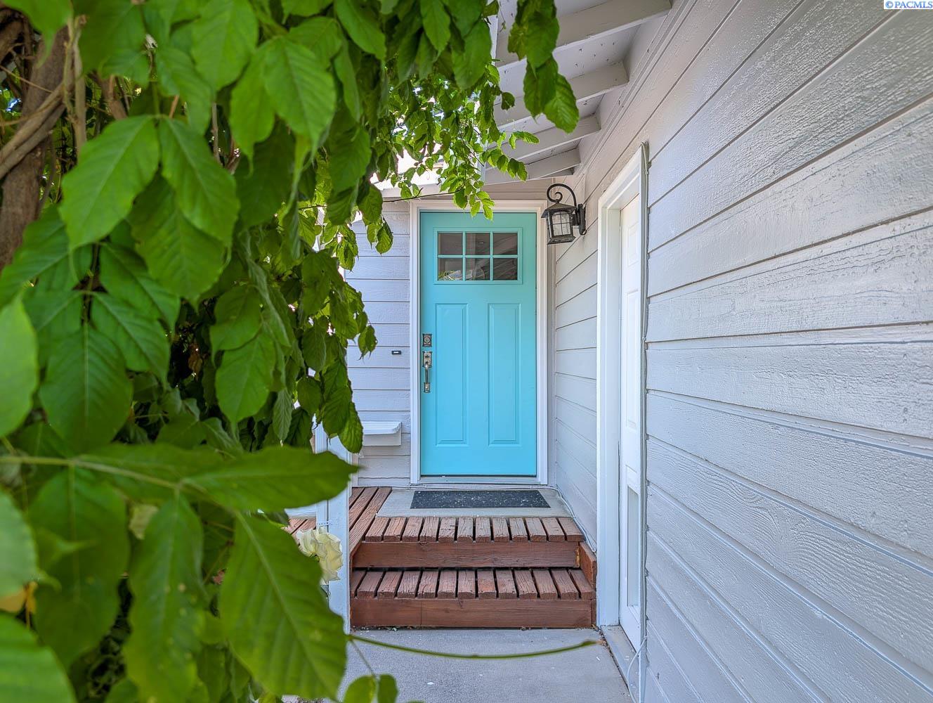 101204 Clover Rd, Kennewick, WA 99338