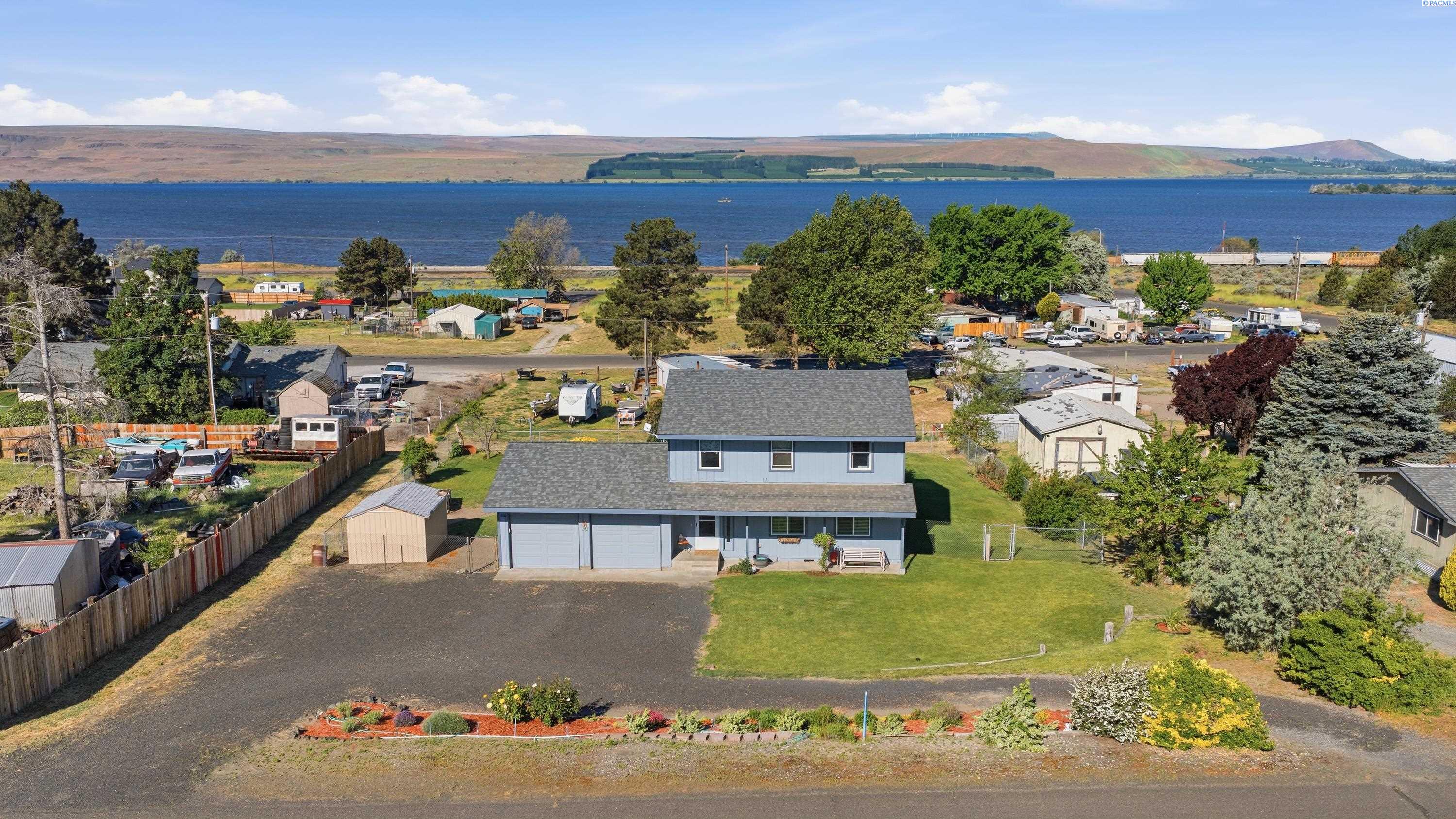 335 Ross Way, Wallula, WA 99363