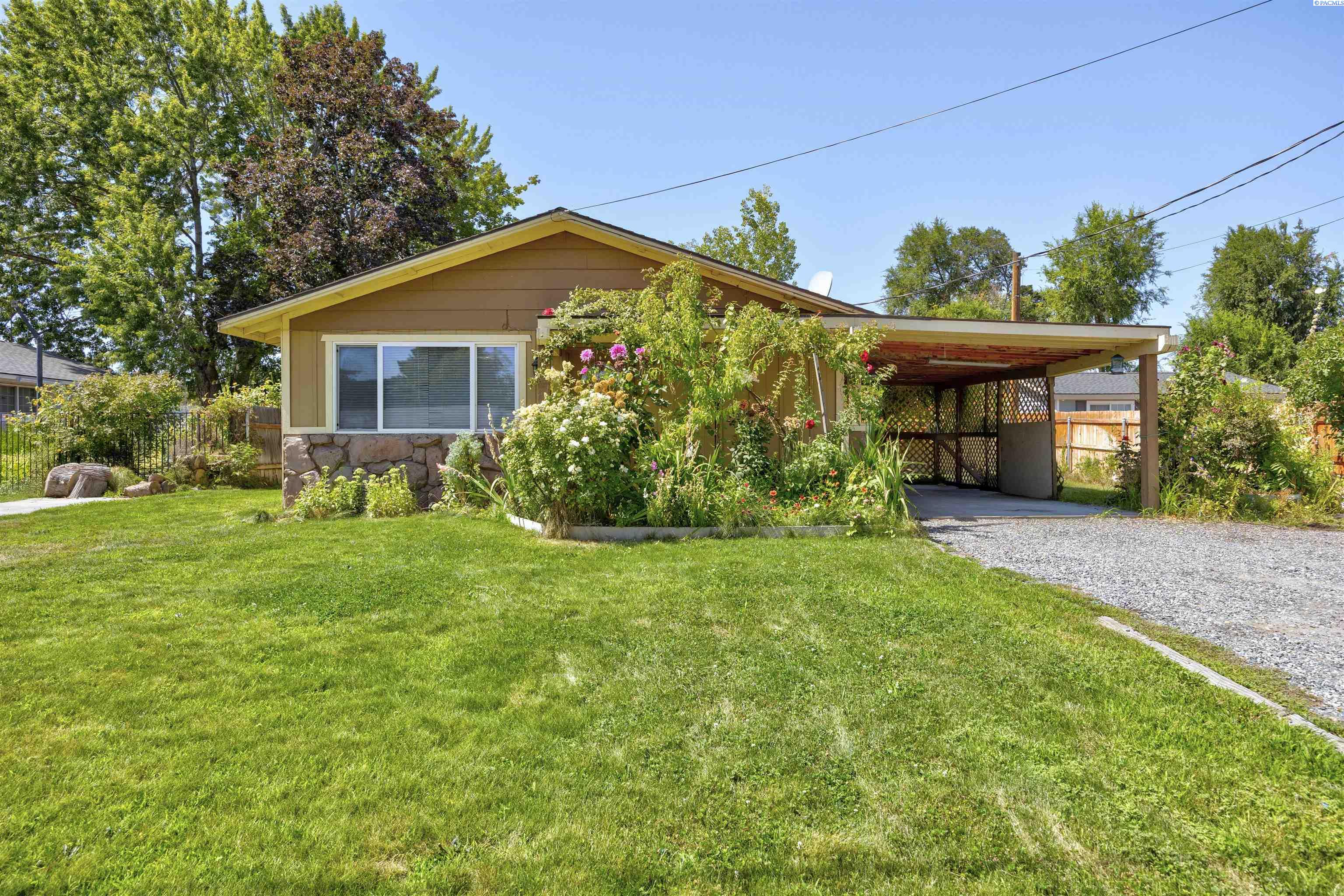 491 S 41st Ave, West Richland, WA 99353