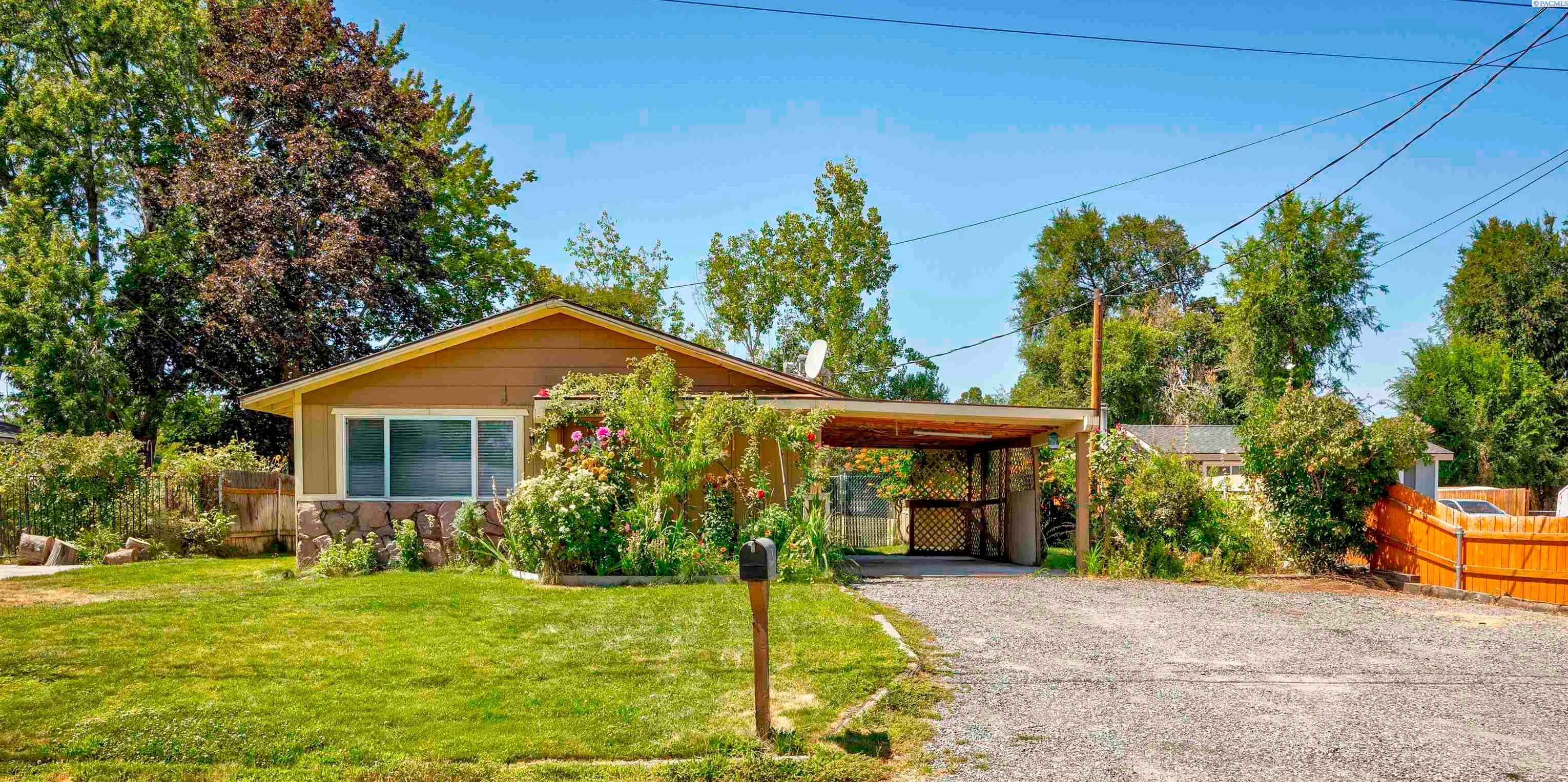 491 S 41st Ave, West Richland, WA 99353
