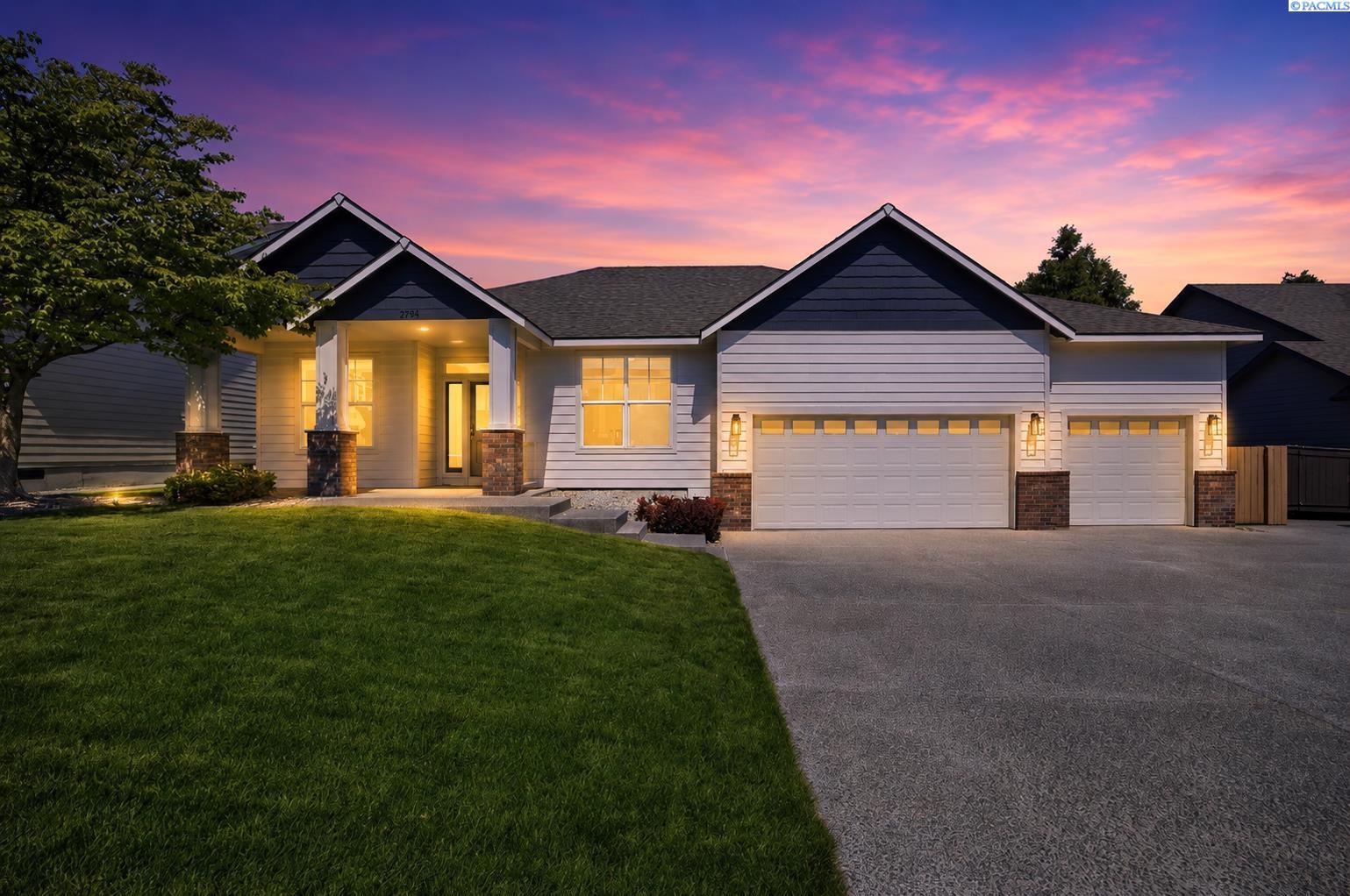 2794 Sawgrass Lp, Richland WA 99354