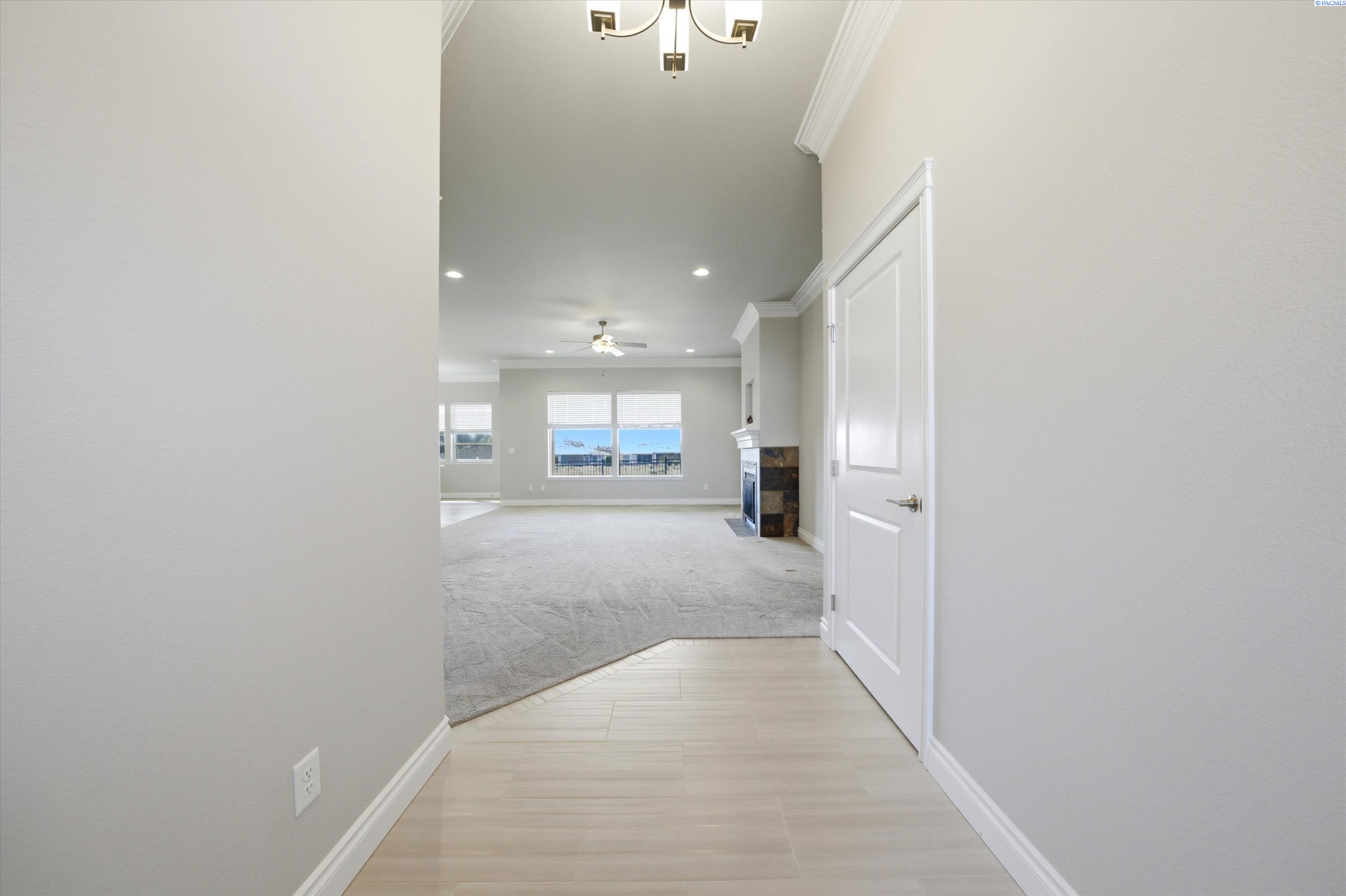 3258 Wild Canyon Way, Richland, WA 99354
