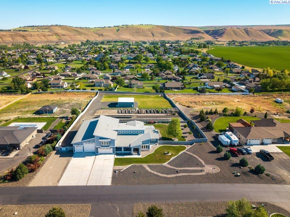 98109 162 Pr Se, Kennewick, WA 99338
