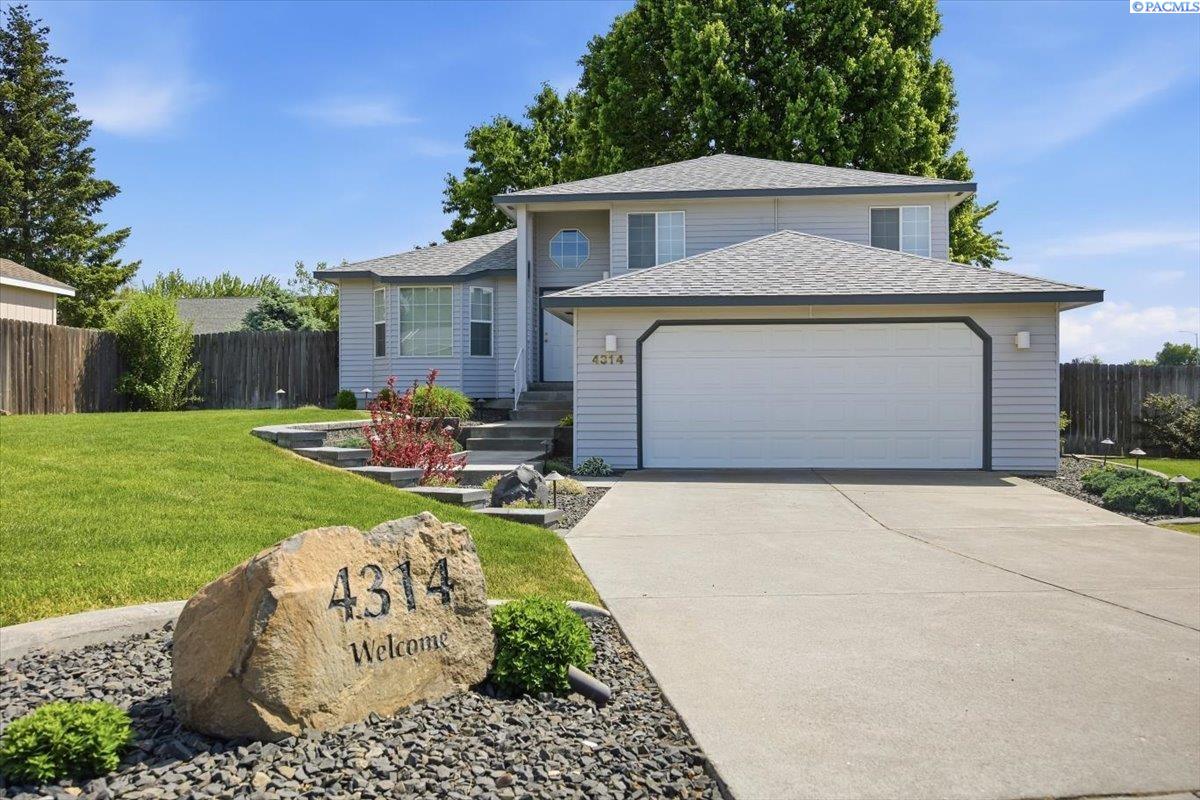 4314 Riverhill Dr, Pasco, WA 99301