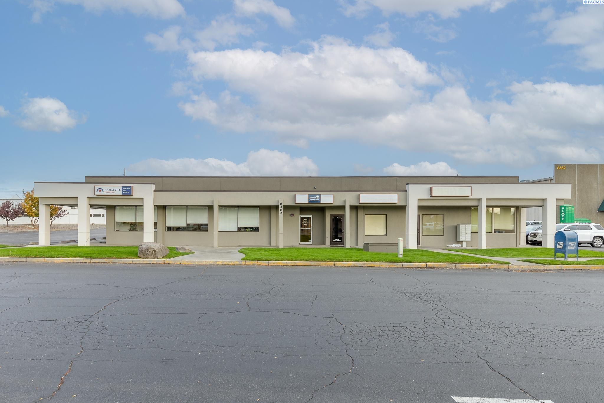 8382 Gage Blvd #P, Kennewick, WA 99336