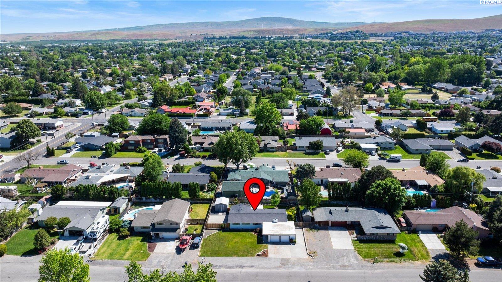 803 25th Ave, Kennewick, WA 99337