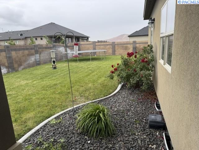 6535 Cobalt Dr, West Richland, WA 99353