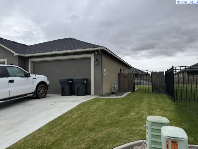 6535 Cobalt Dr, West Richland, WA 99353
