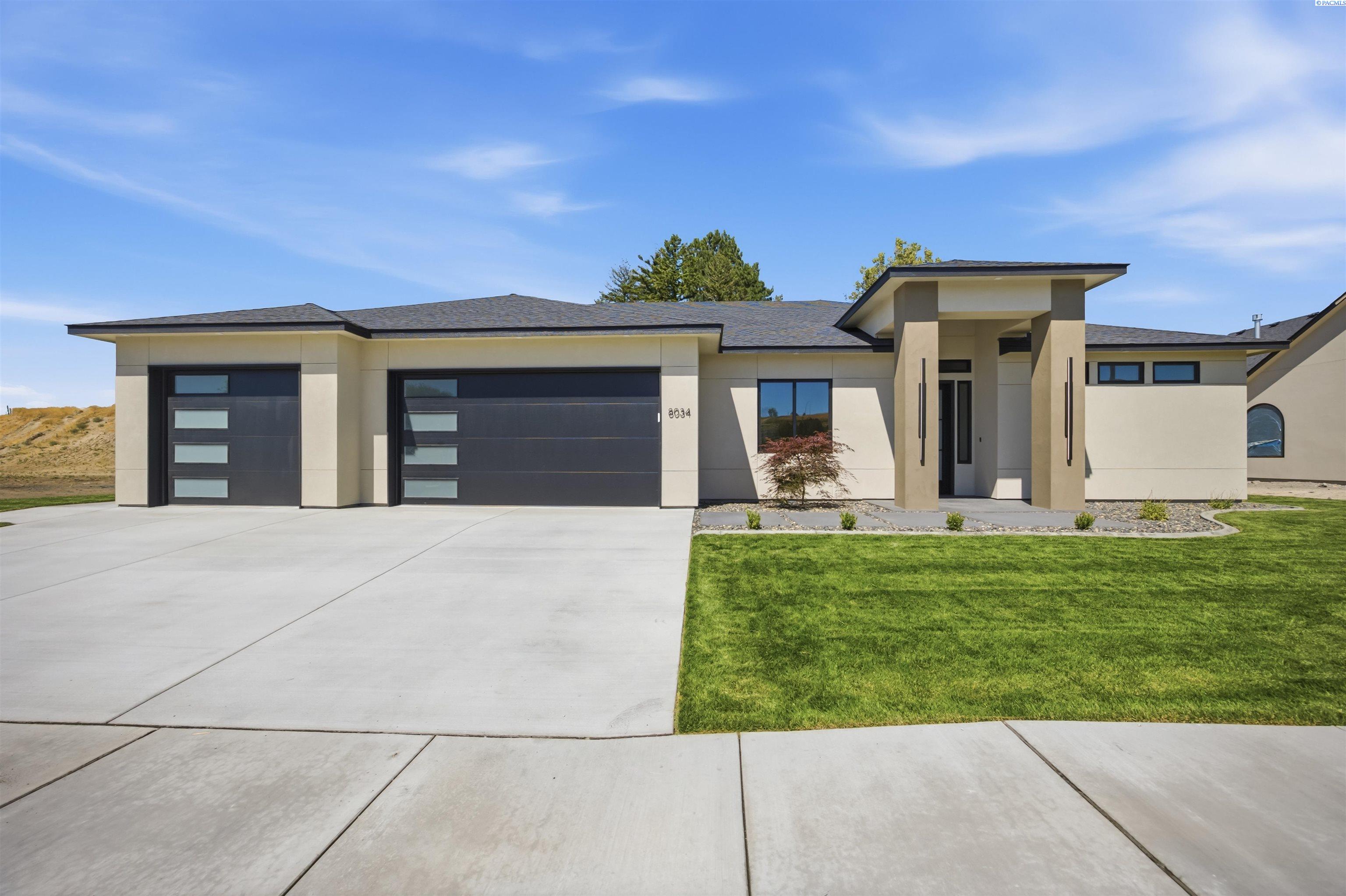 8034 12th Ave, Kennewick, WA 99338