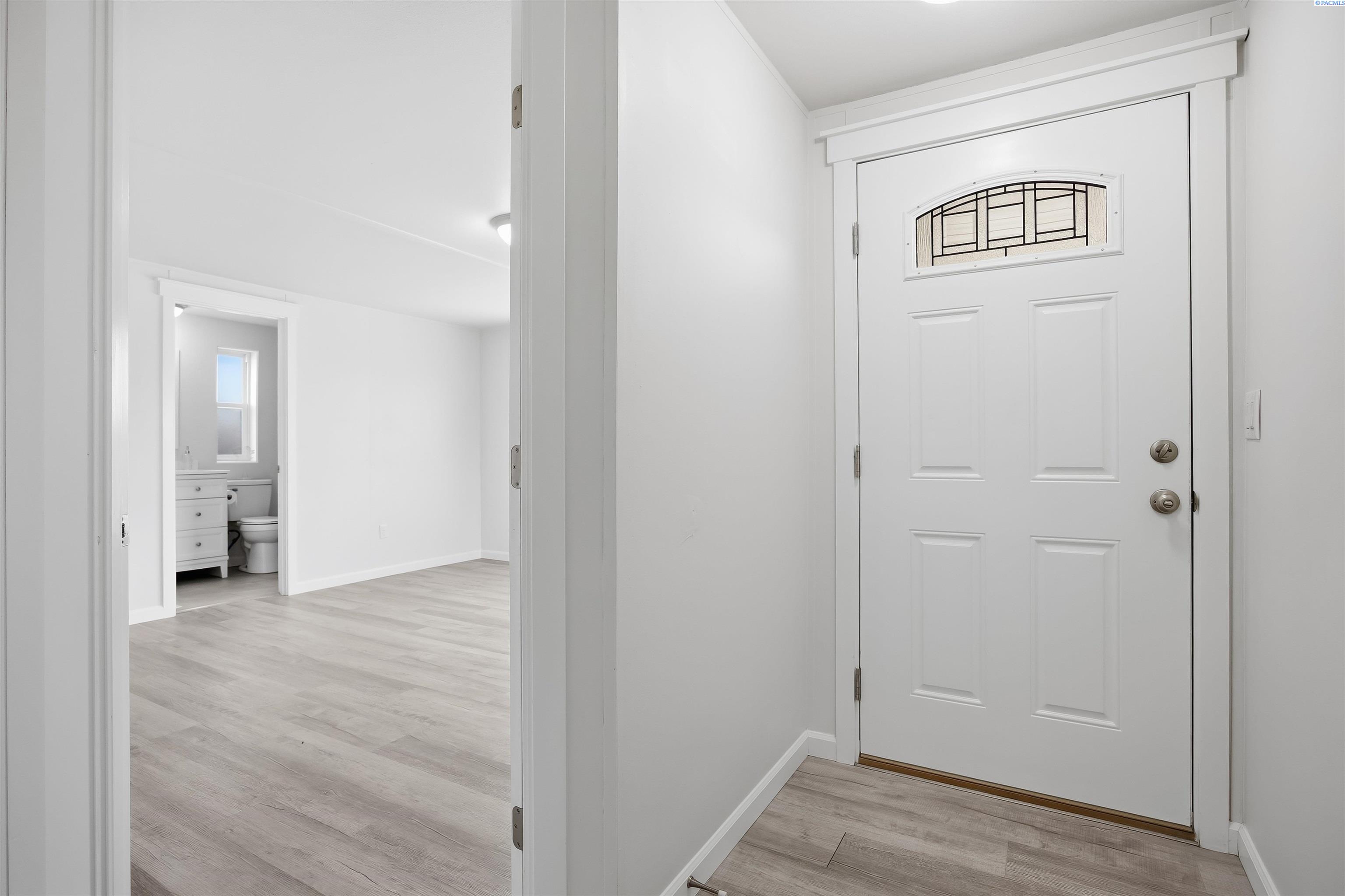 436 Douglas Ave, Pasco, WA 99301