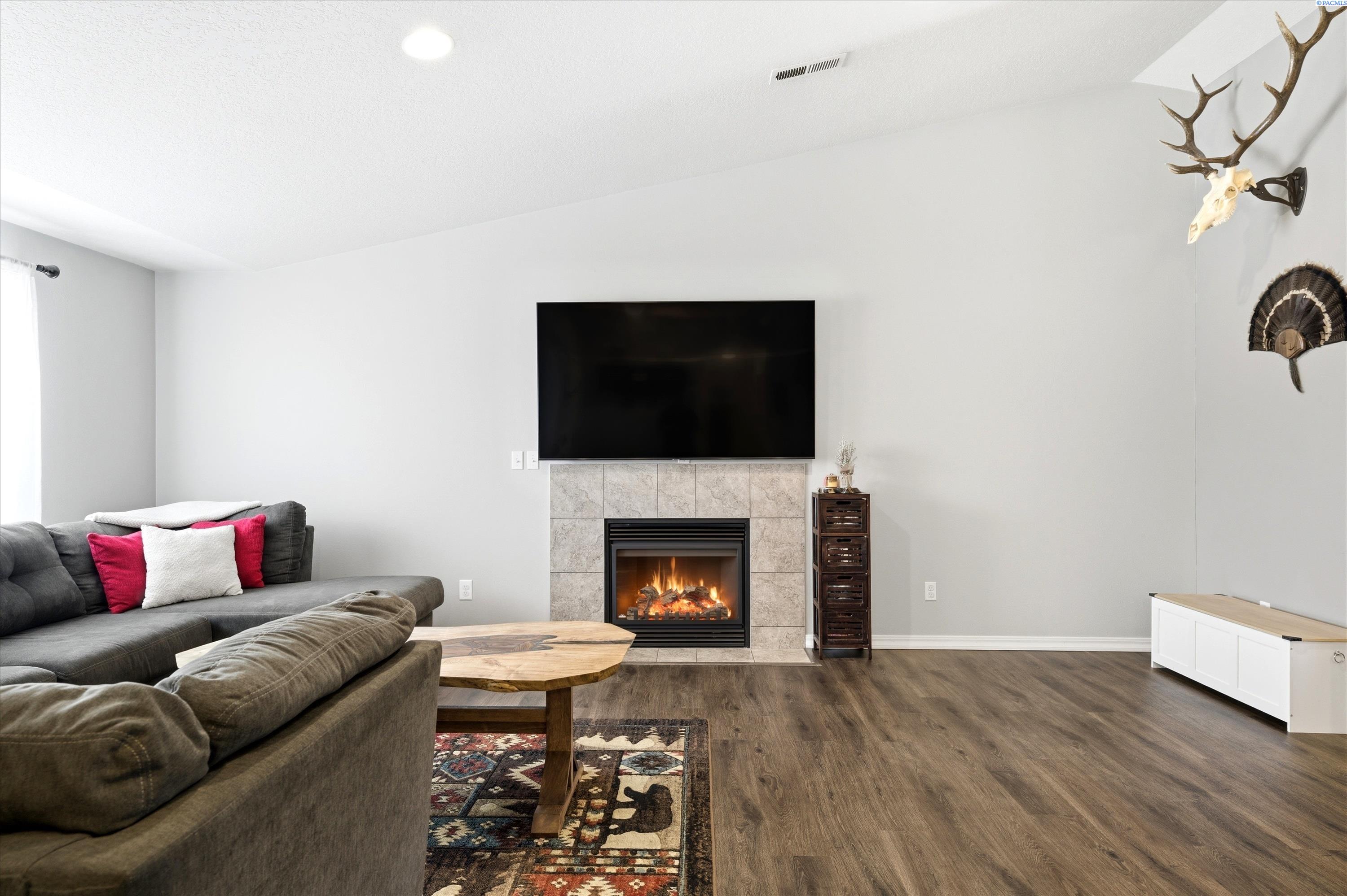 6006 Wildcat Ln, Pasco, WA 99301