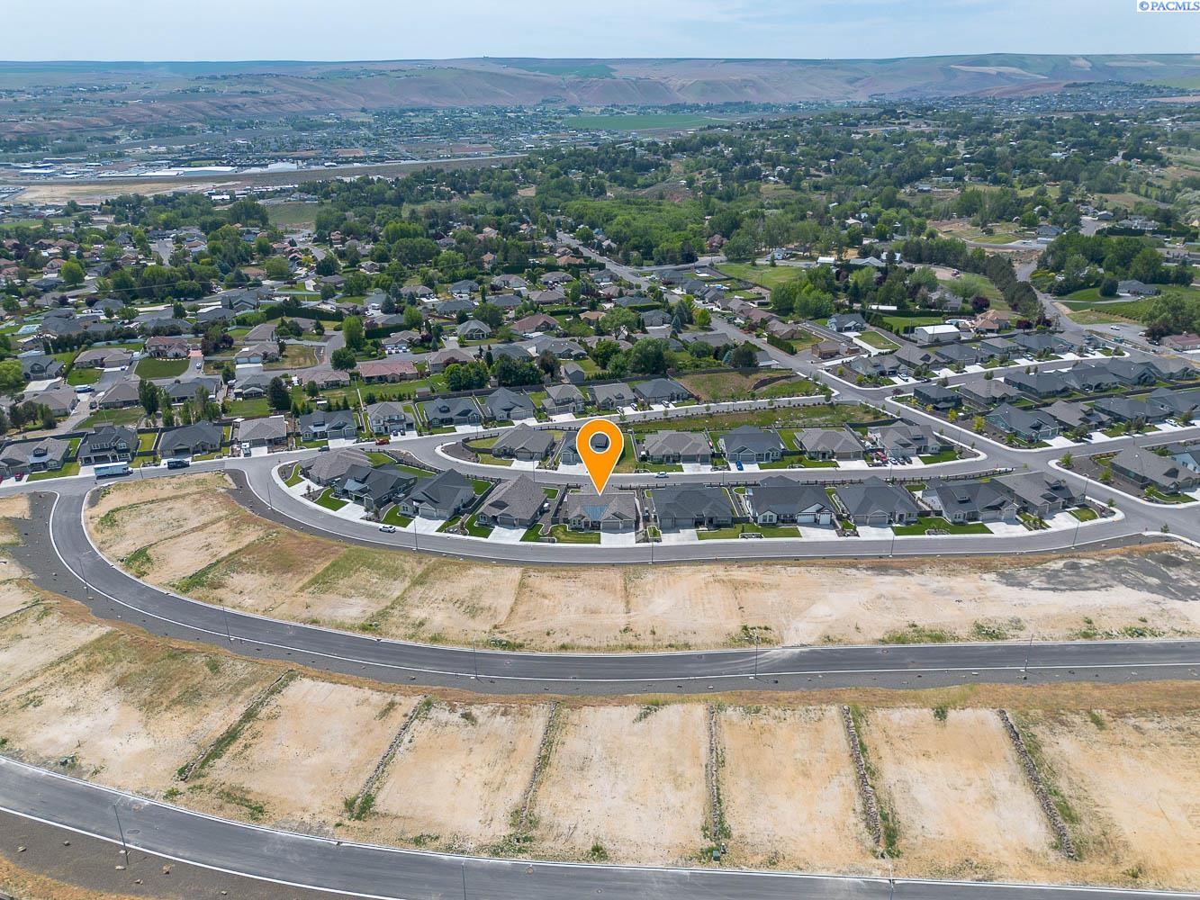 365 Ventus St, Richland, WA 99352