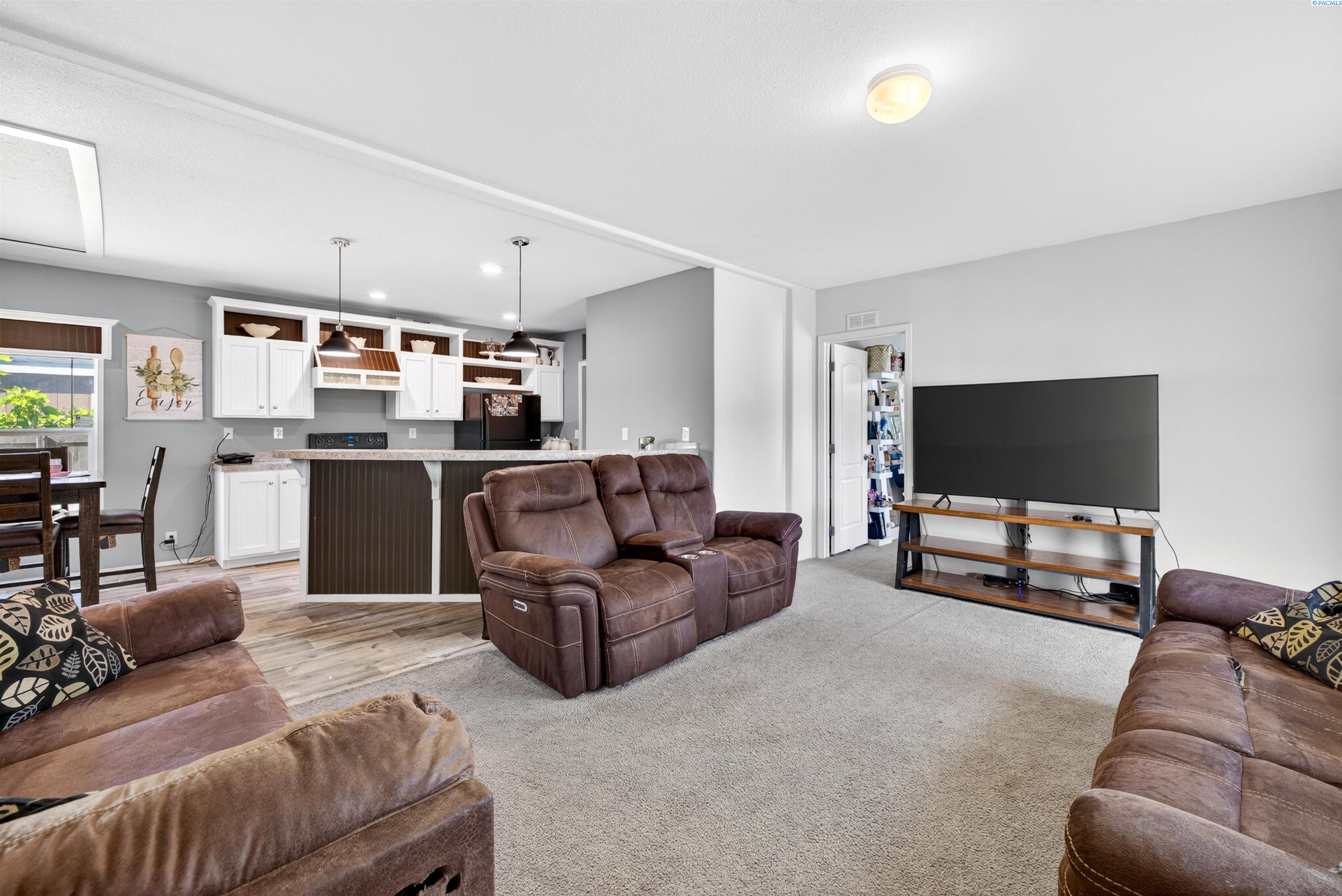 200802 Game Farm Rd #68, Kennewick, WA 99337