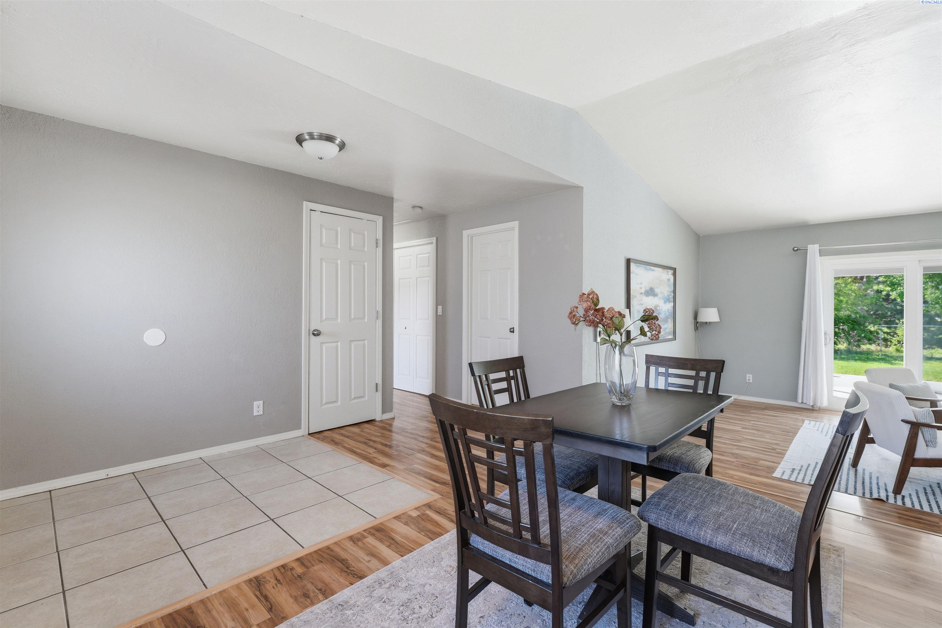 3313 Ione St, Kennewick, WA 99337