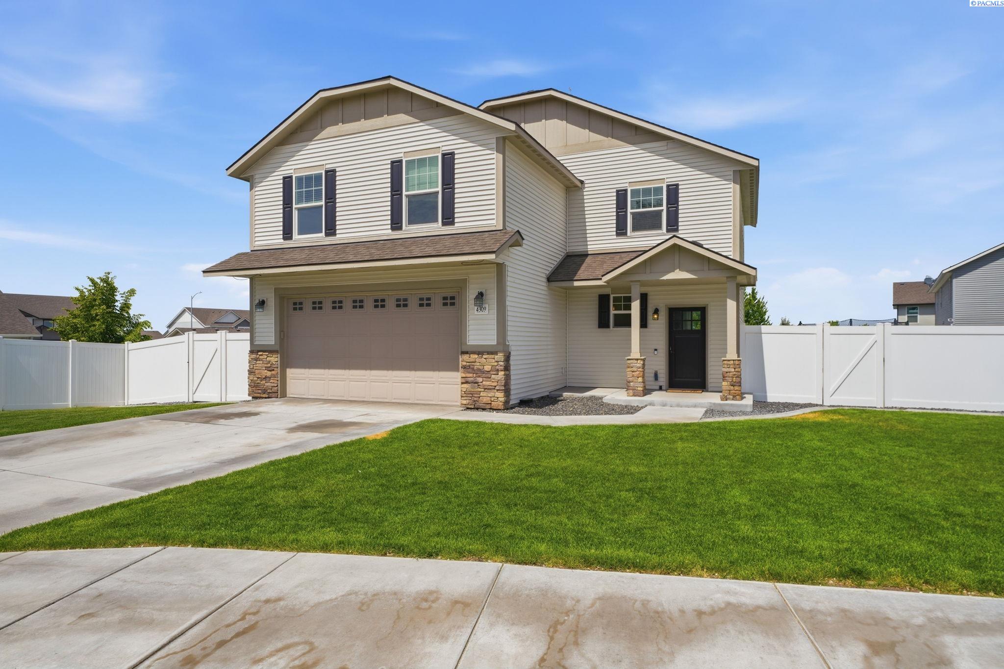 4309 Santa Cruz Ln, Pasco, WA 99301