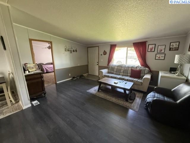 4723 Hood , Kennewick, WA 99336