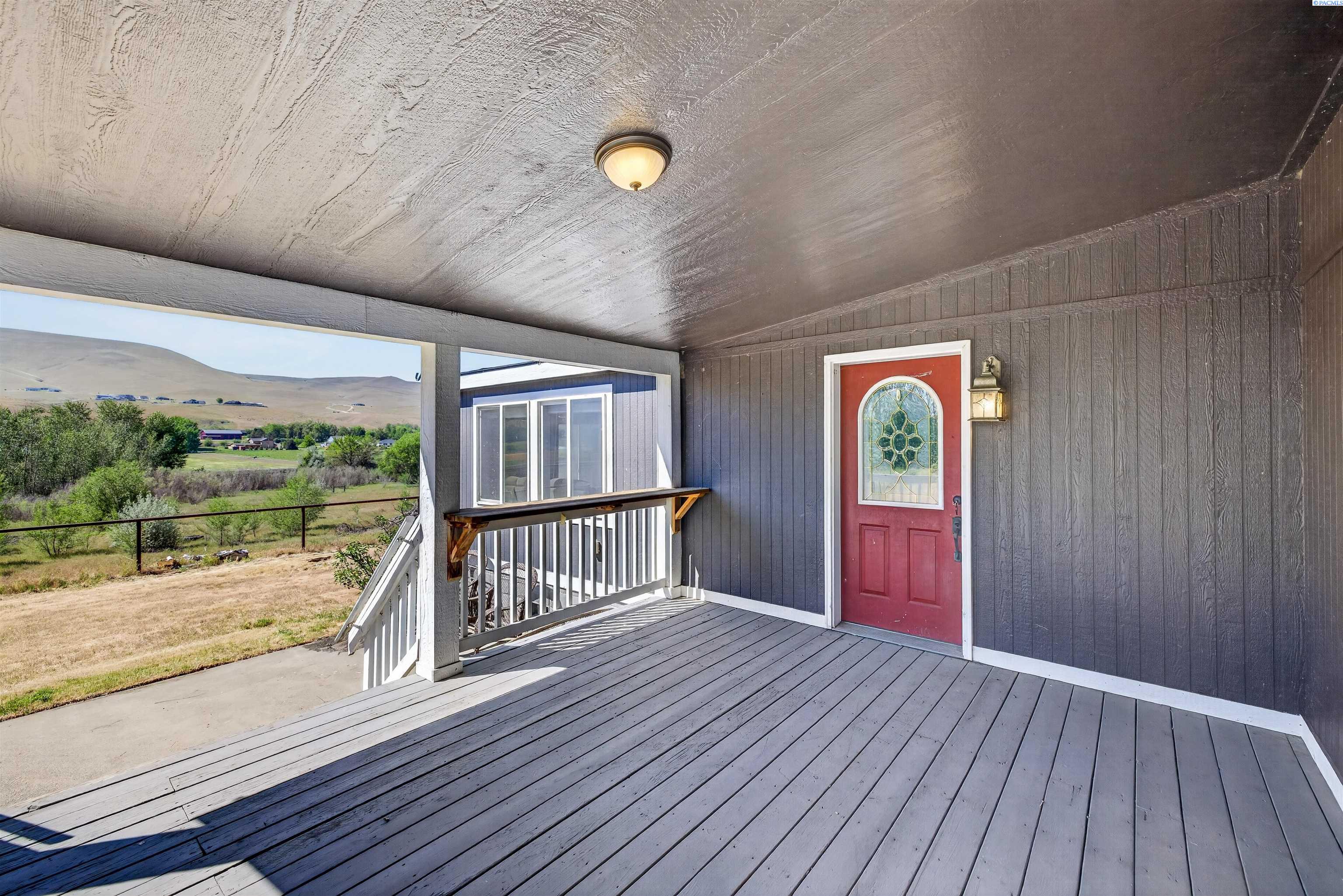 16802 1585 Pr Sw, Prosser, WA 99350