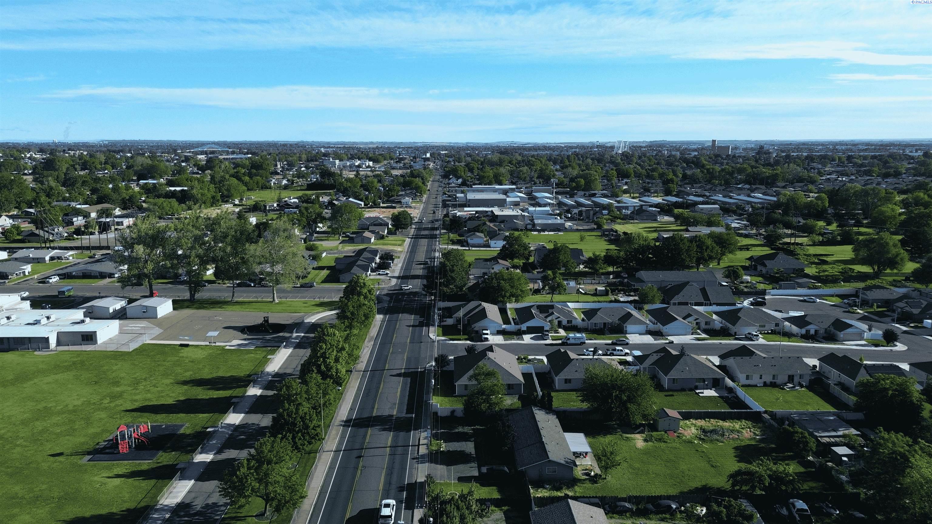 4 23rd , Kennewick, WA 99337
