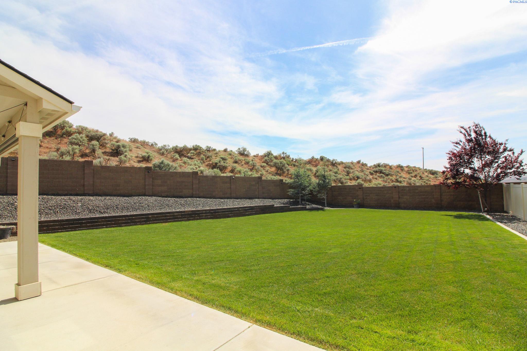 3073 Duval Loop, Richland, WA 99352