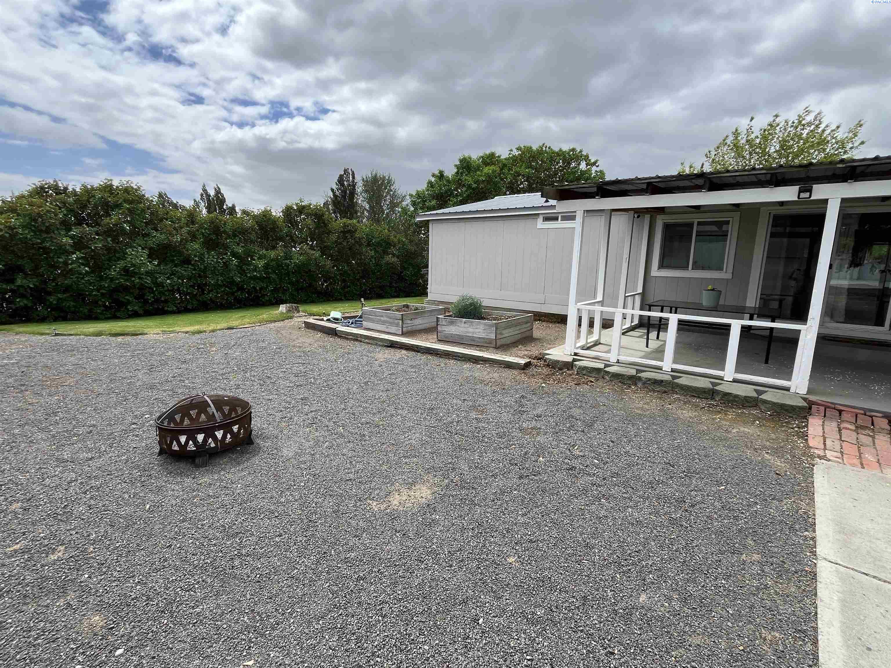 420 Ephrata St, Connell, WA 99326