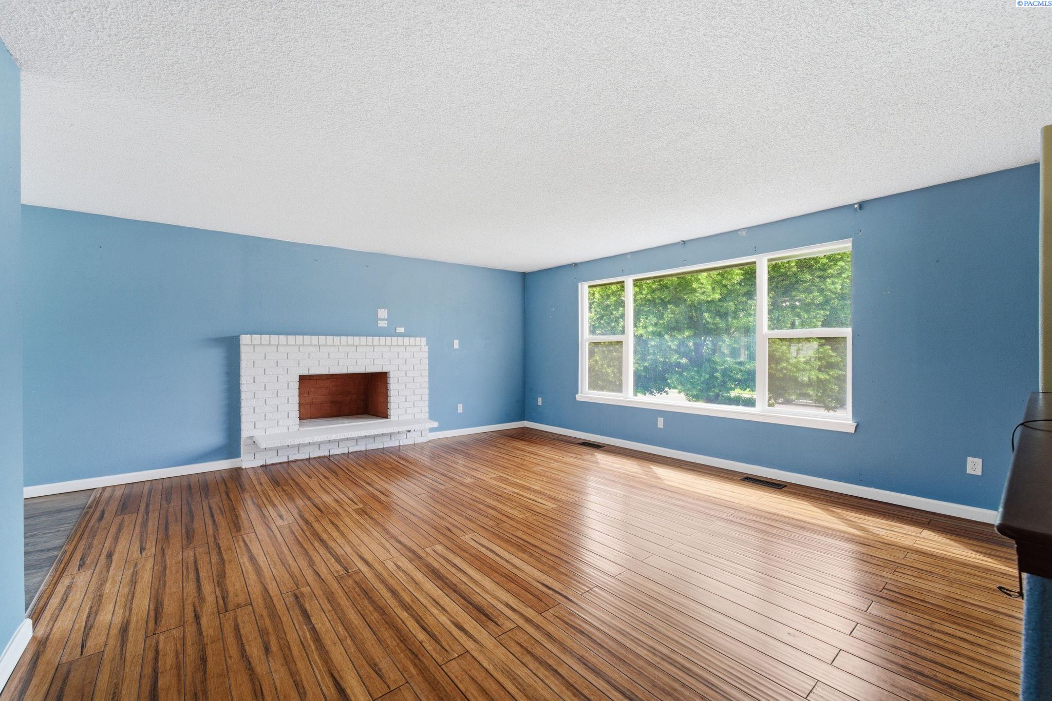 2150 Cascade , Richland, WA 99352