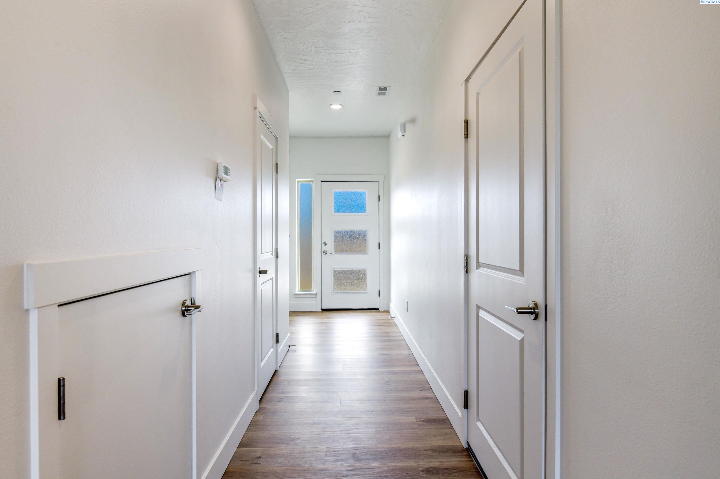 4541 Road 114 , Pasco, WA 99301