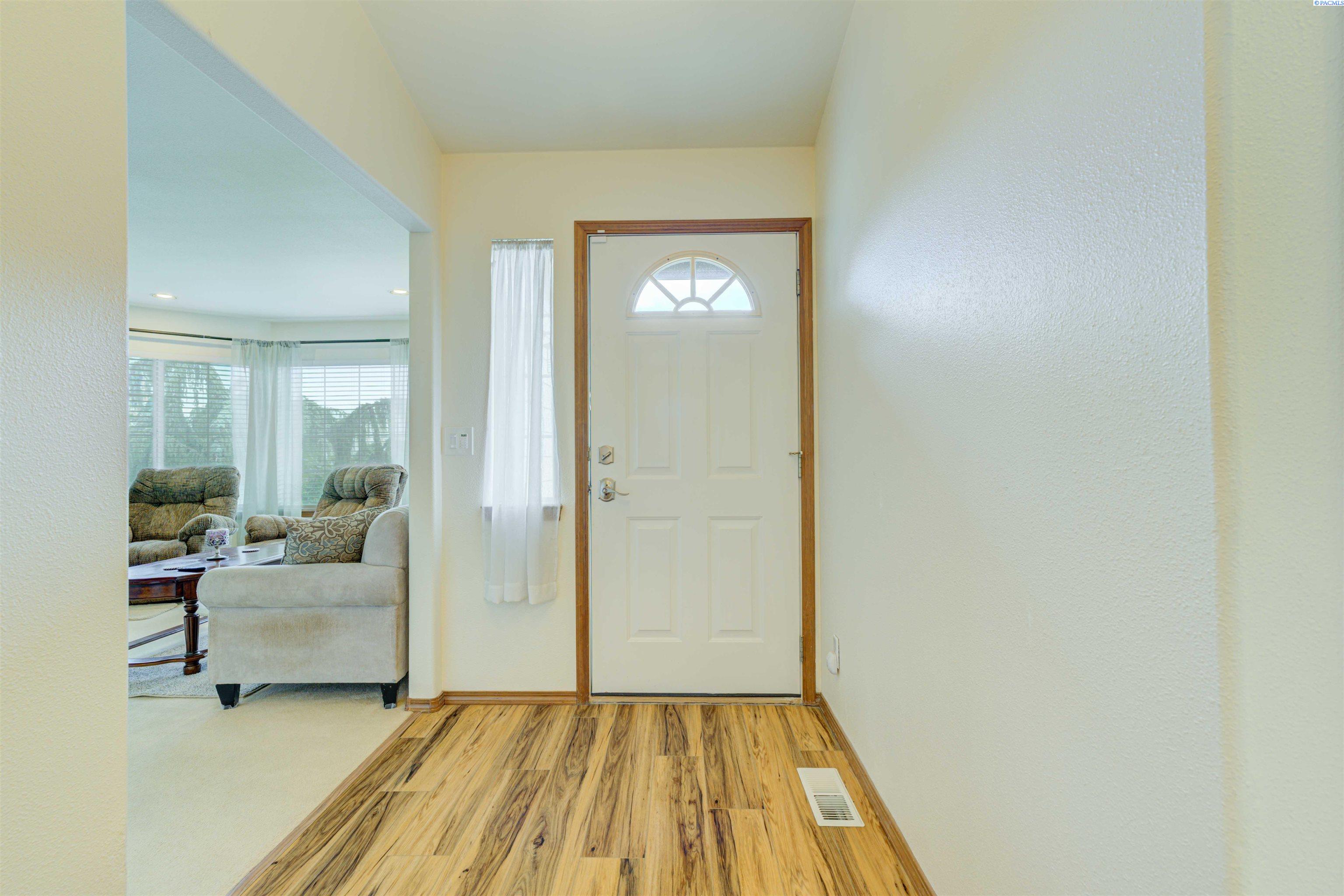 1600 Kent St, Kennewick, WA 99337