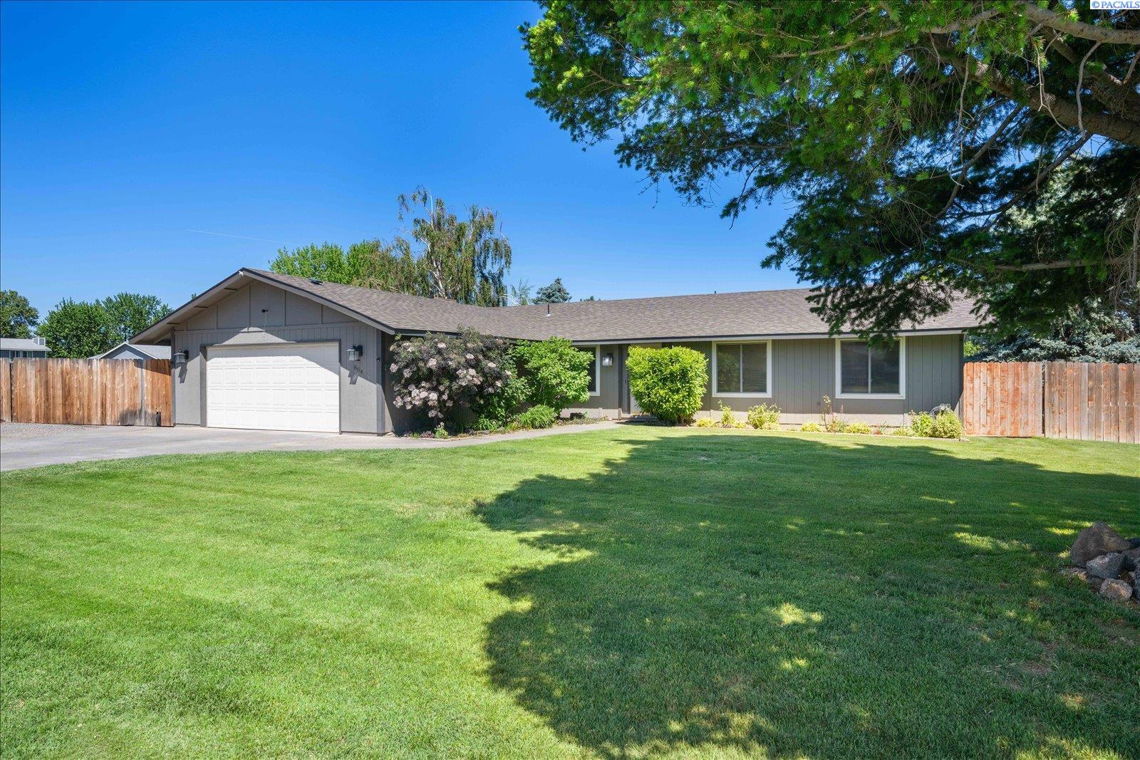 804 49th Ave, Kennewick, WA 99337