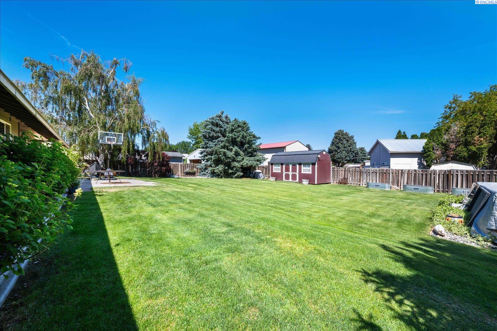 804 49th Ave, Kennewick, WA 99337