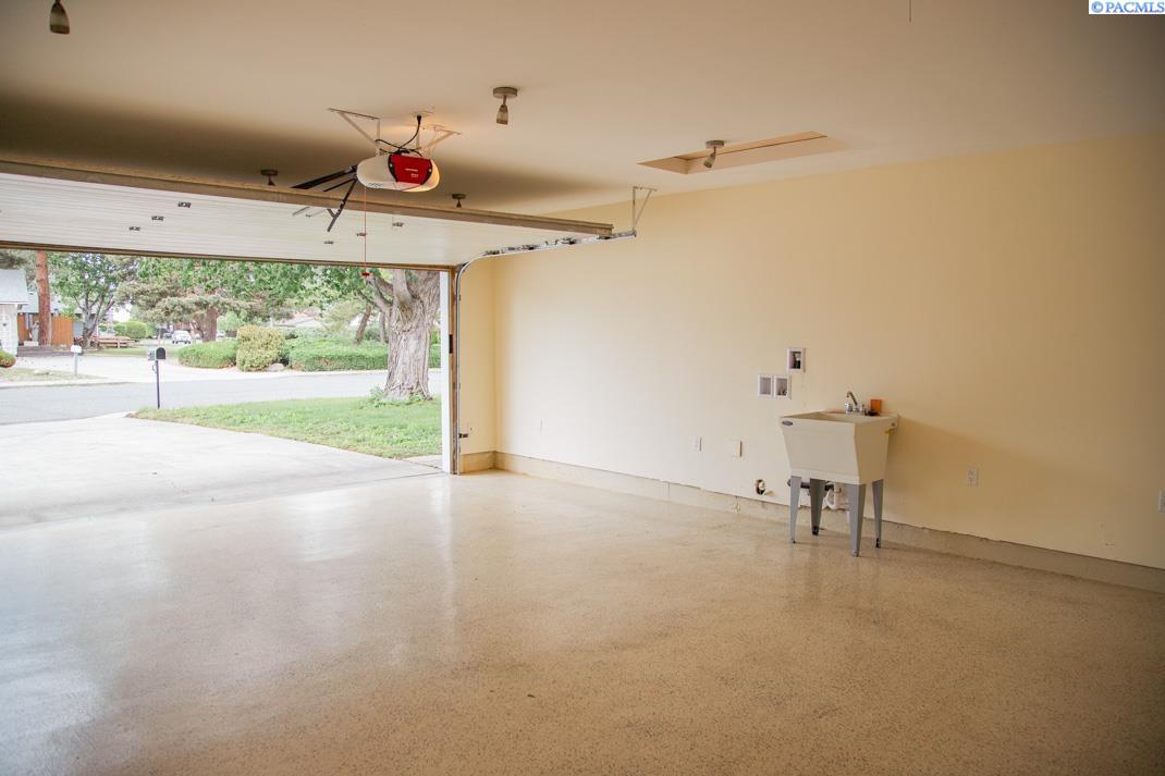 620 Buntin Pl, Kennewick, WA 99336