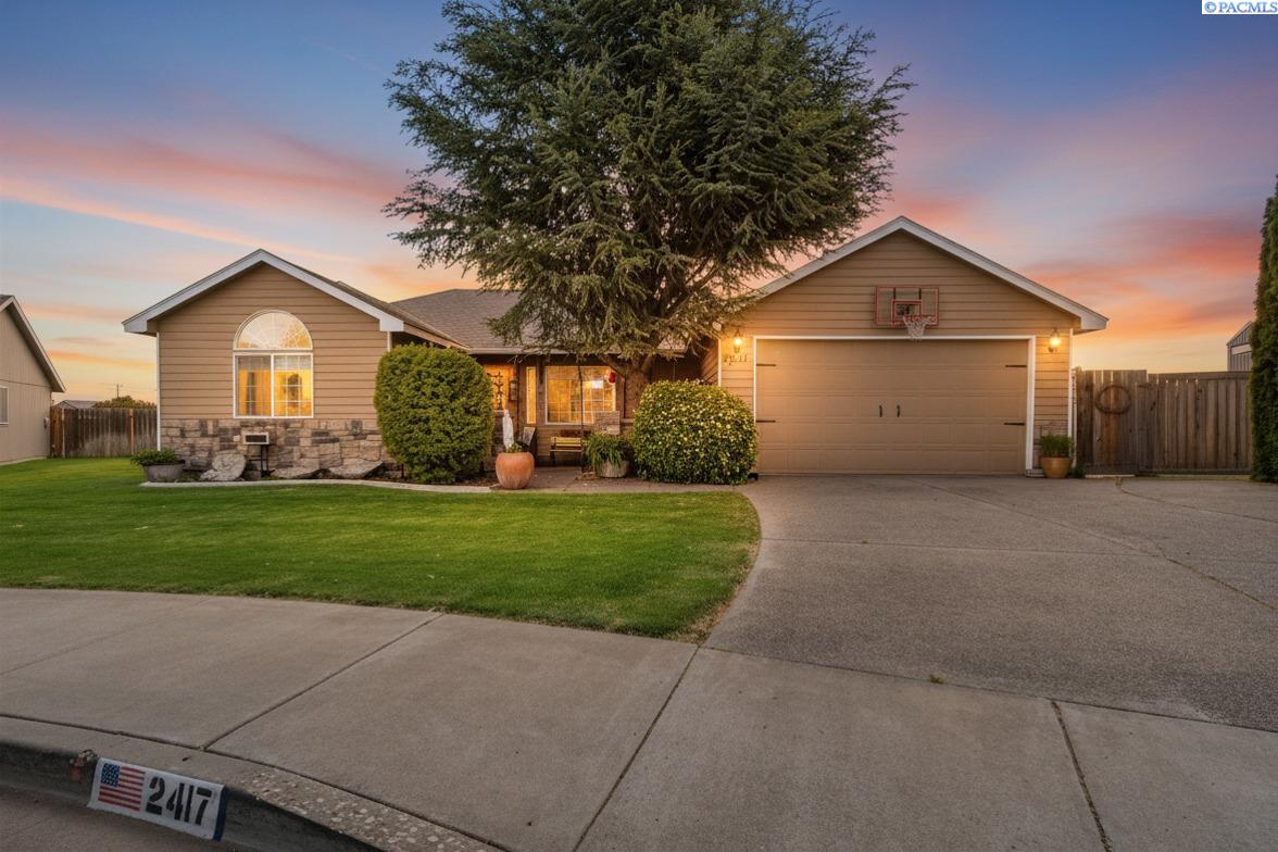 2417 Quincy Ct, Kennewick, WA 99337