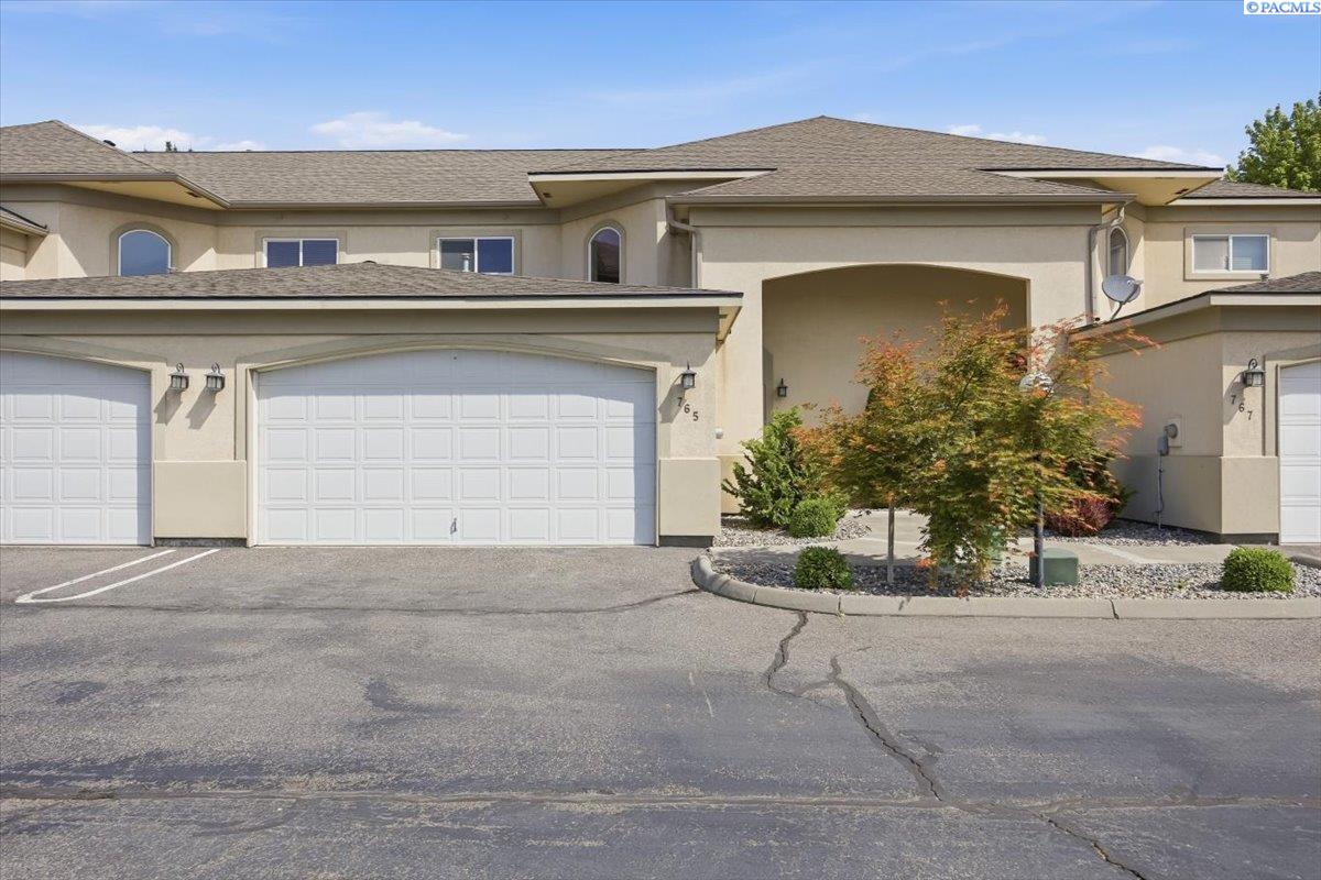765 Hanford St, Richland, WA 99354