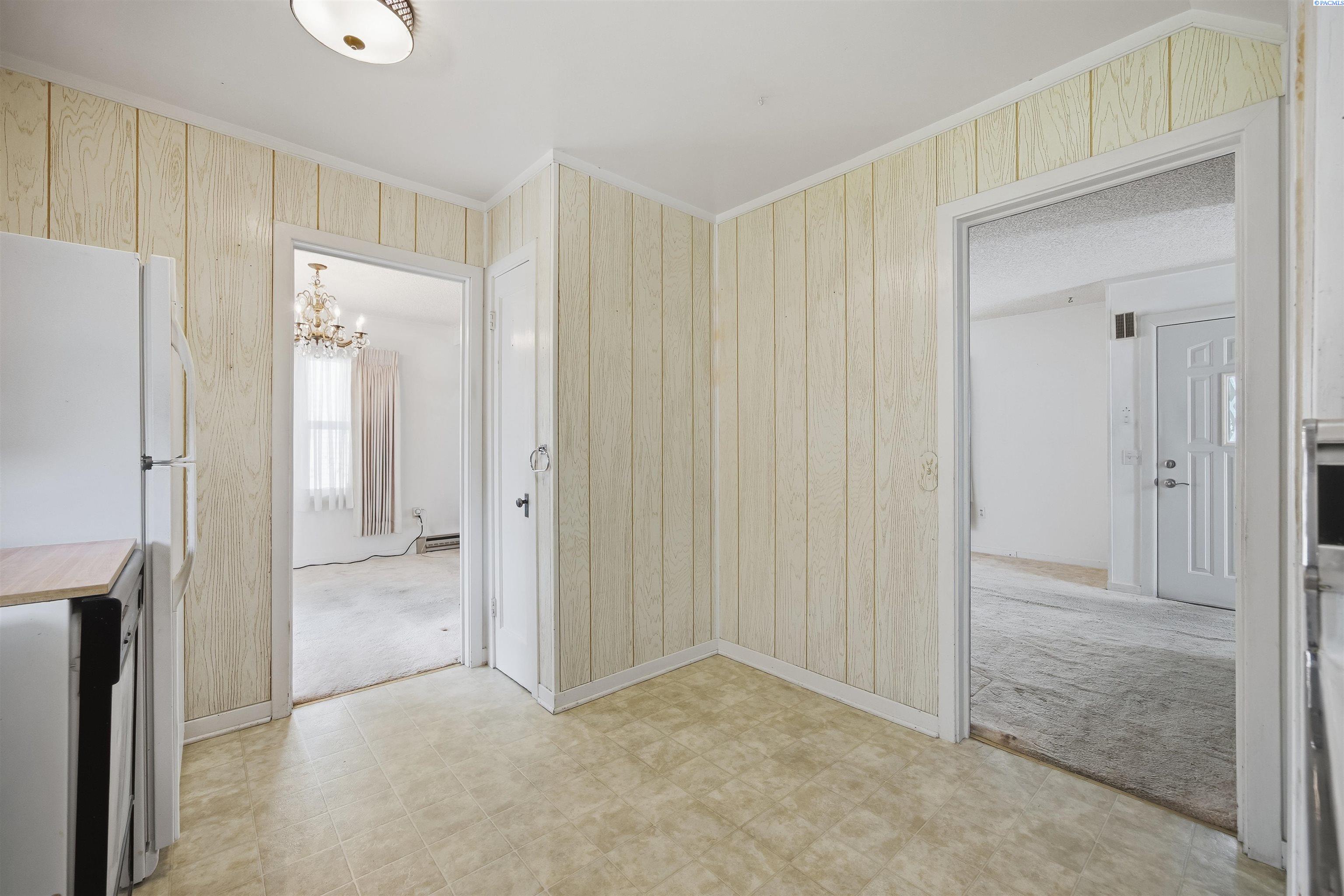309 Barth Ave, Richland, WA 99352