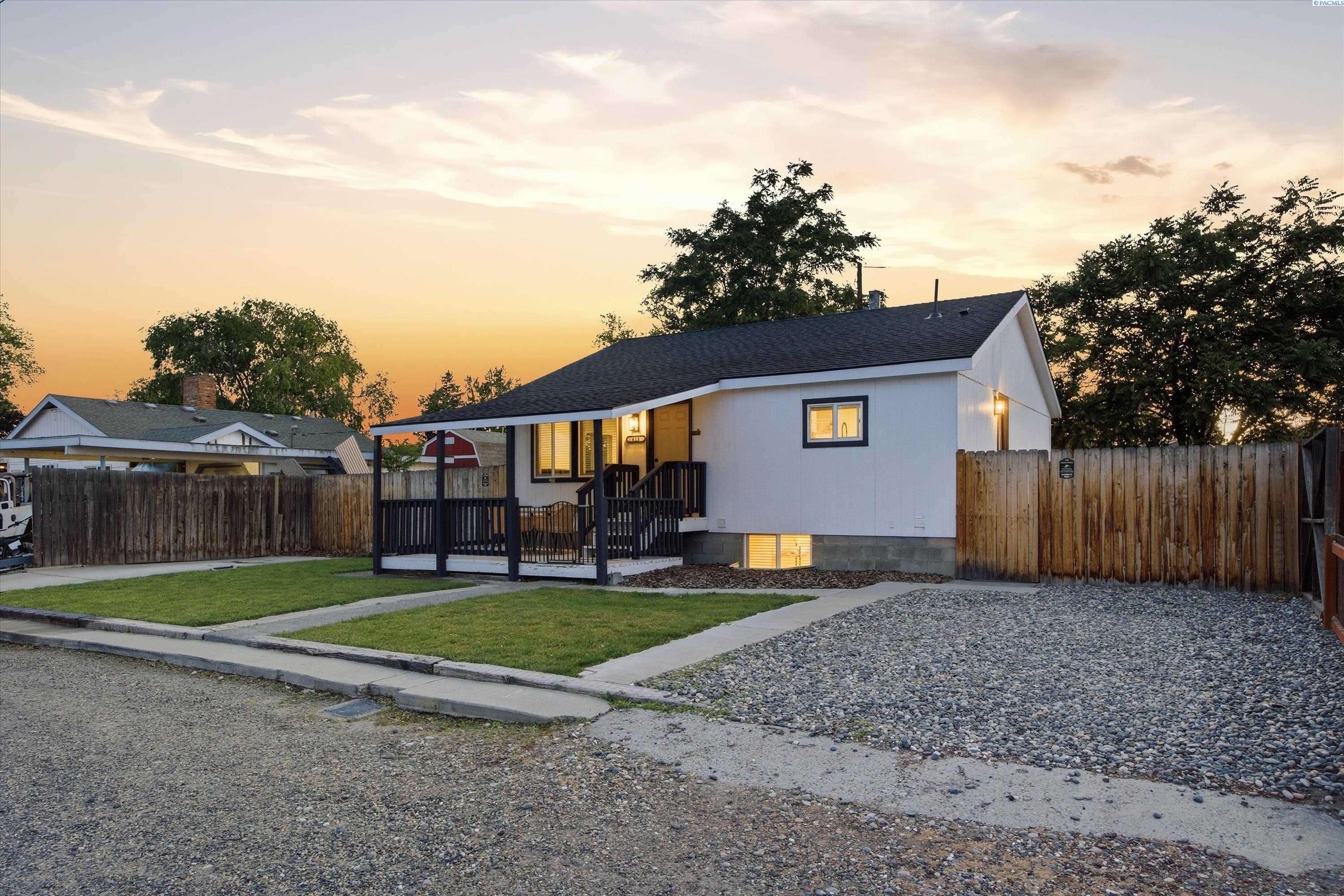 413 Snow Ave, Richland, WA 99352