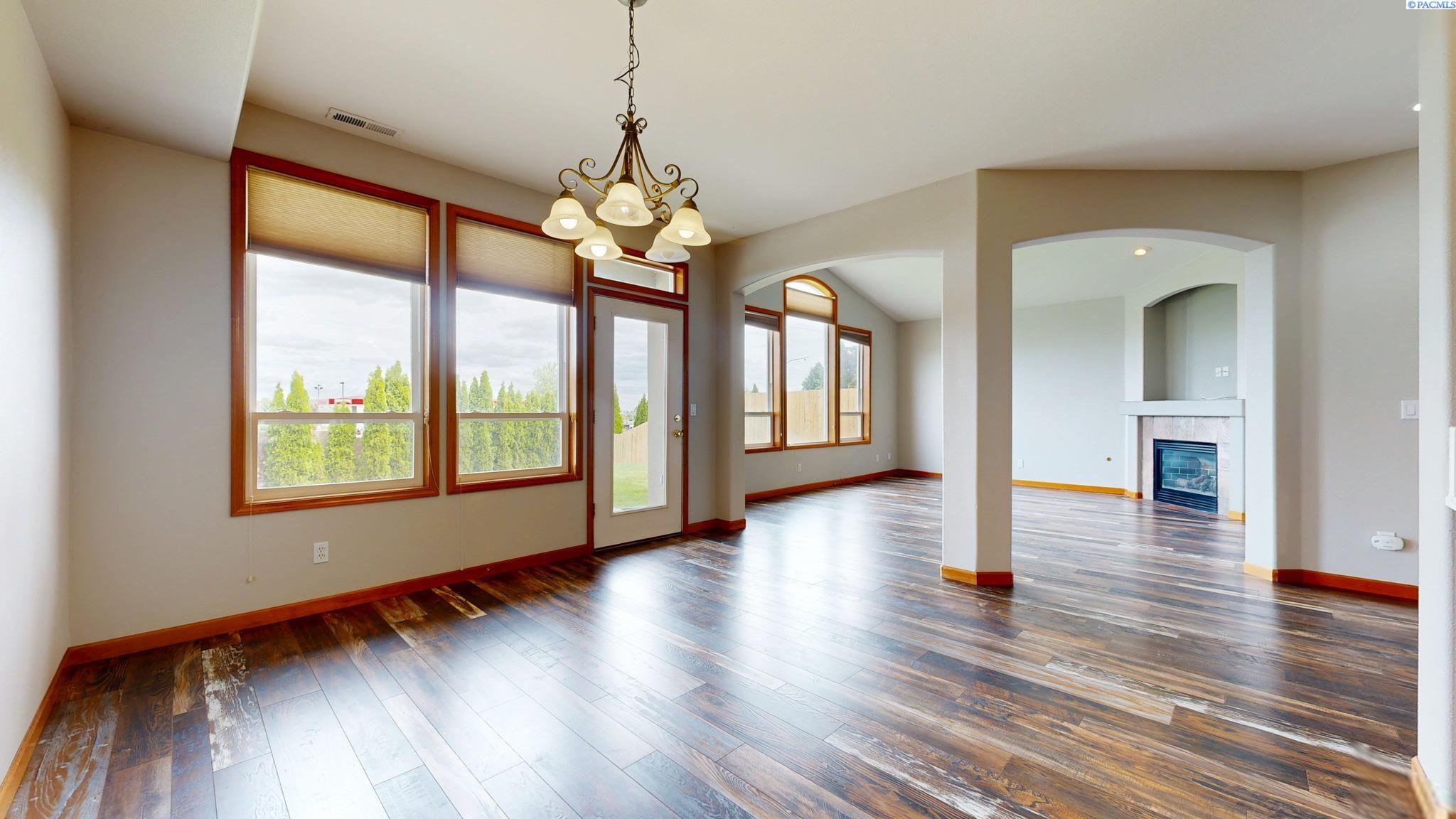 3534 Waterford St, Richland, WA 99352
