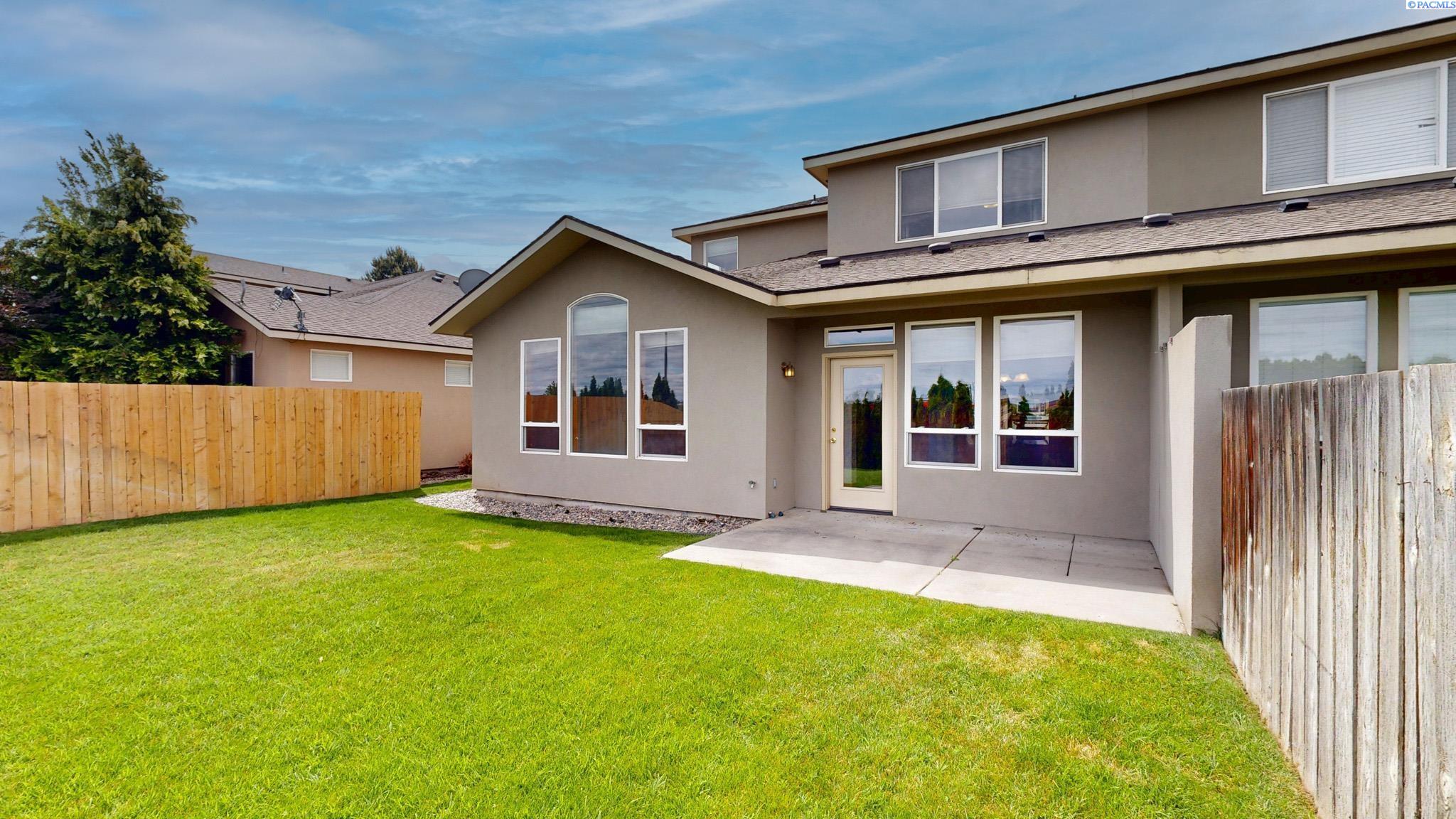 3534 Waterford St, Richland, WA 99352
