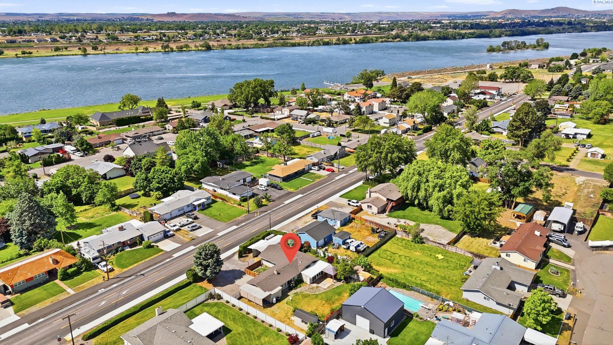 5013 Sylvester , Pasco, WA 99301