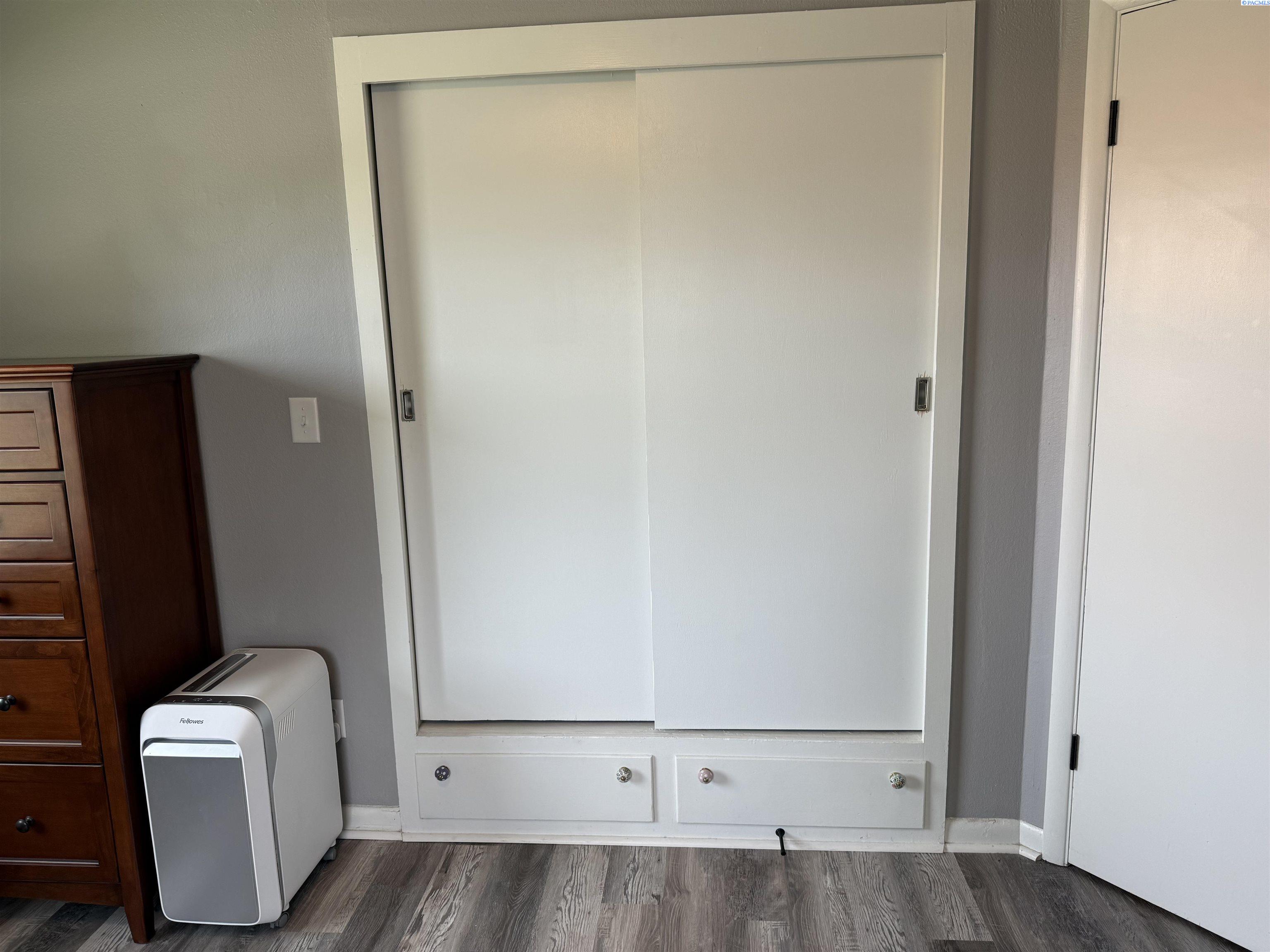 815 Ellen Ave, Prosser, WA 99350