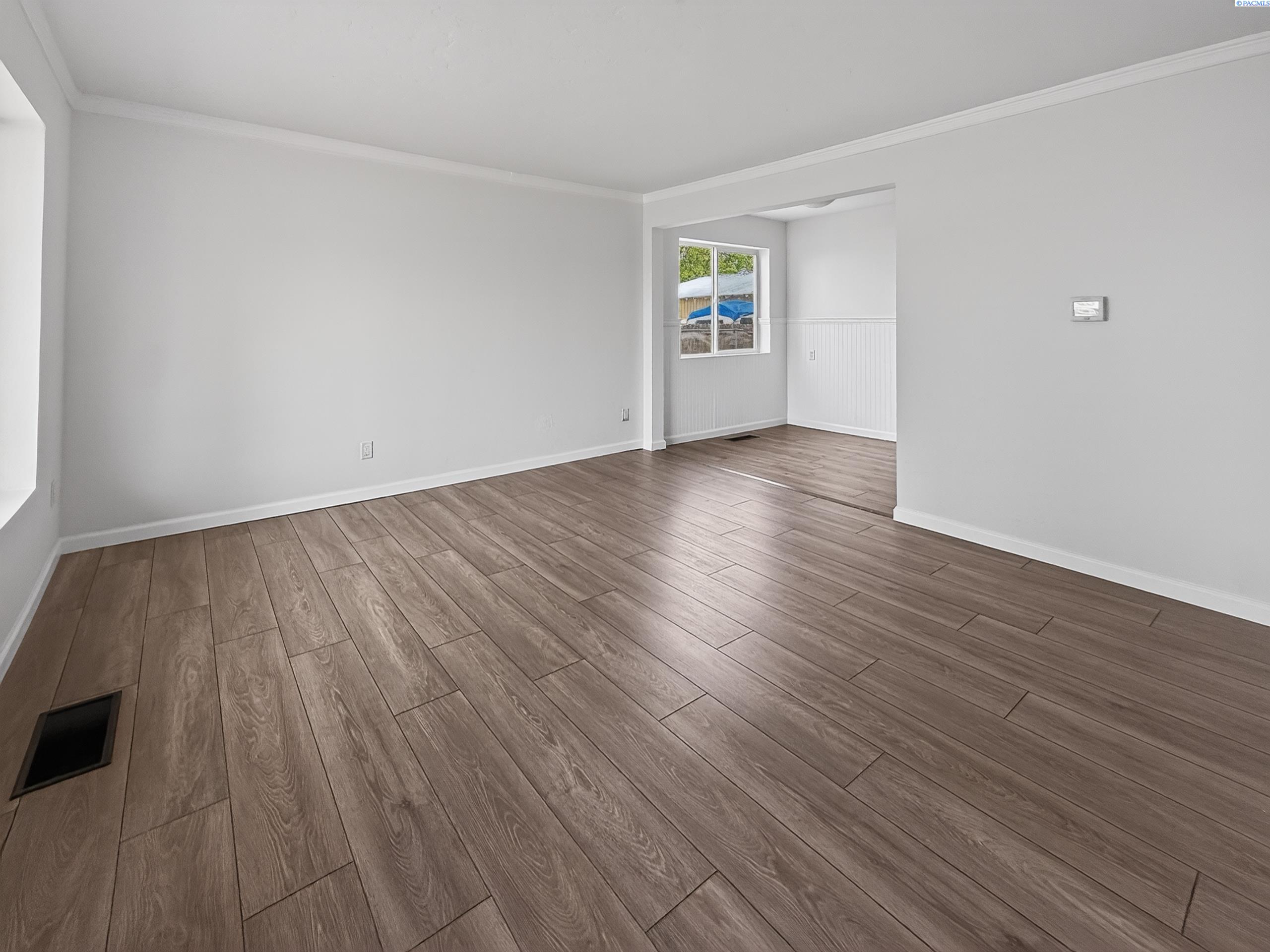 2007 5th Ave, Kennewick, WA 99337