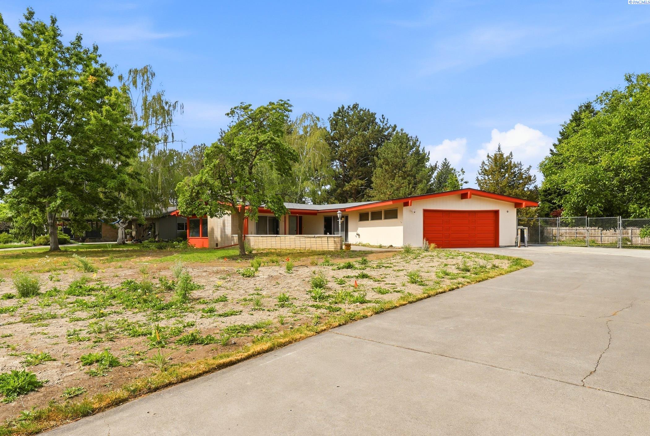 2441 Harris Ave, Richland, WA 99354