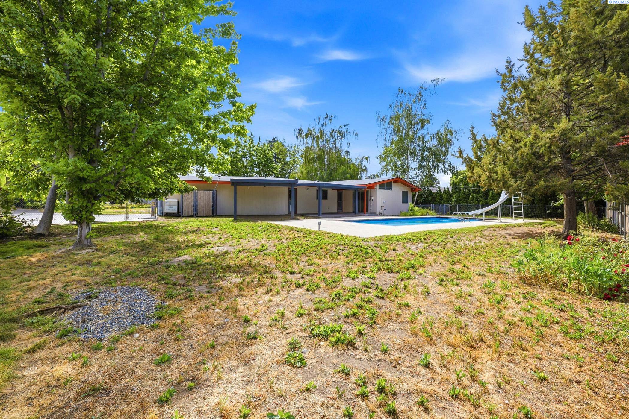 2441 Harris Ave, Richland, WA 99354