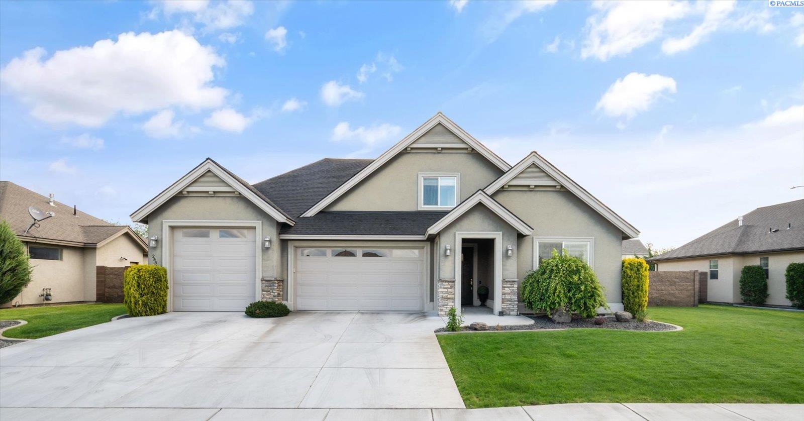 2536 Tiger Ln, Richland WA 99352
