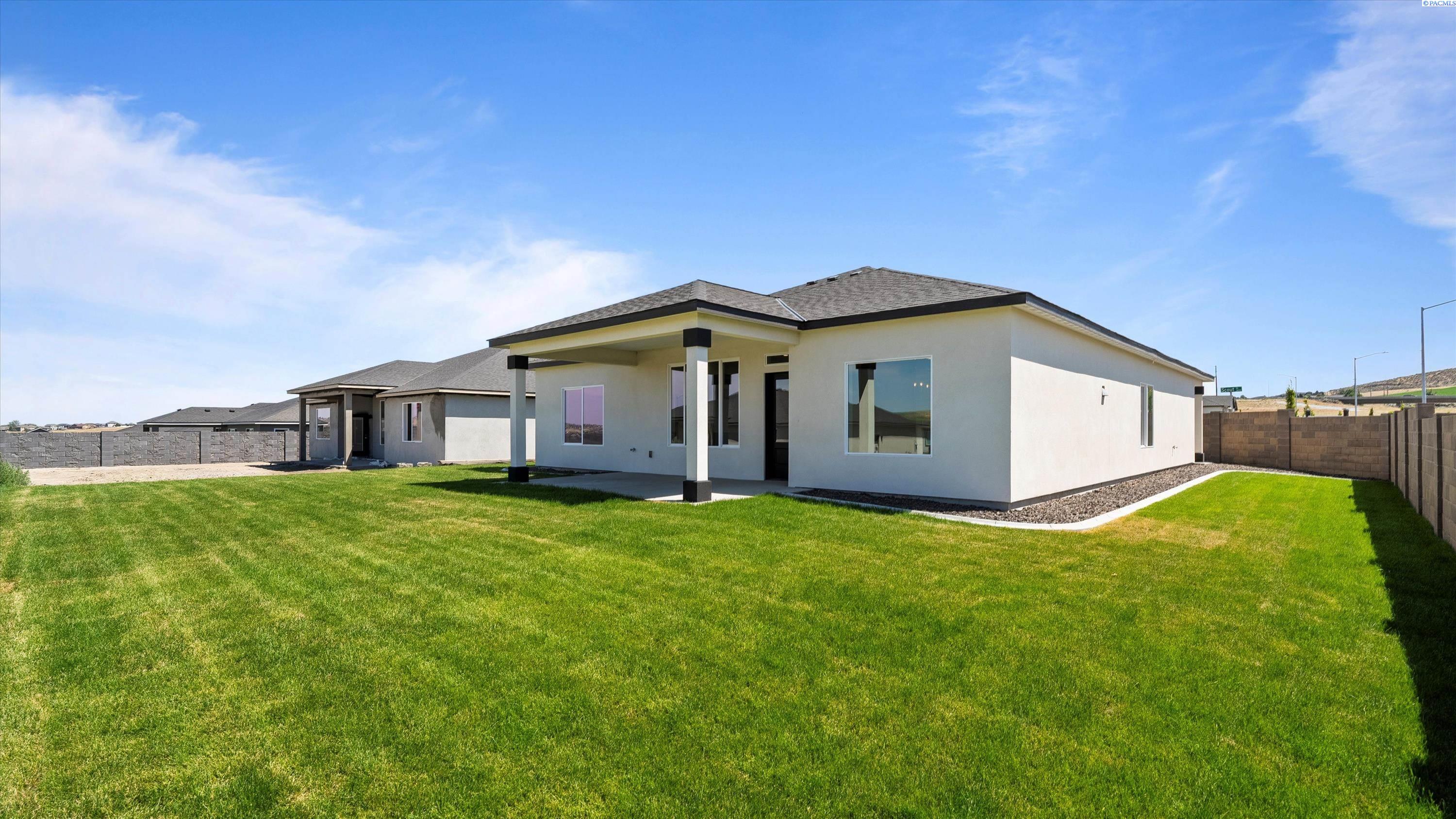 3802 Scout St, Richland, WA 99352