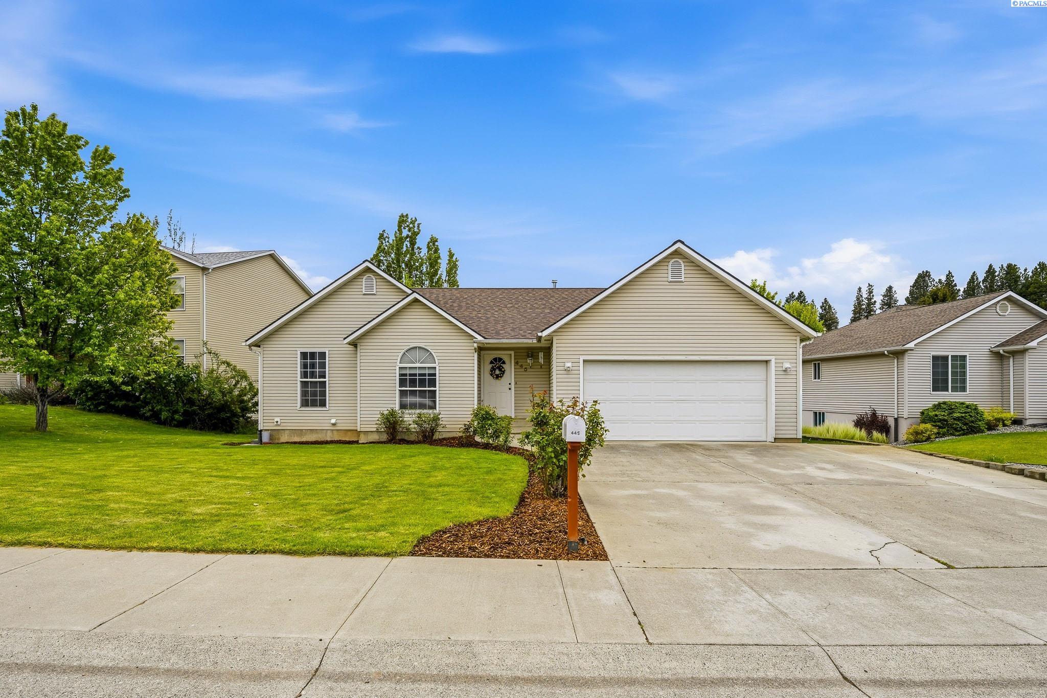 445 Thomas St, Pullman WA 99163