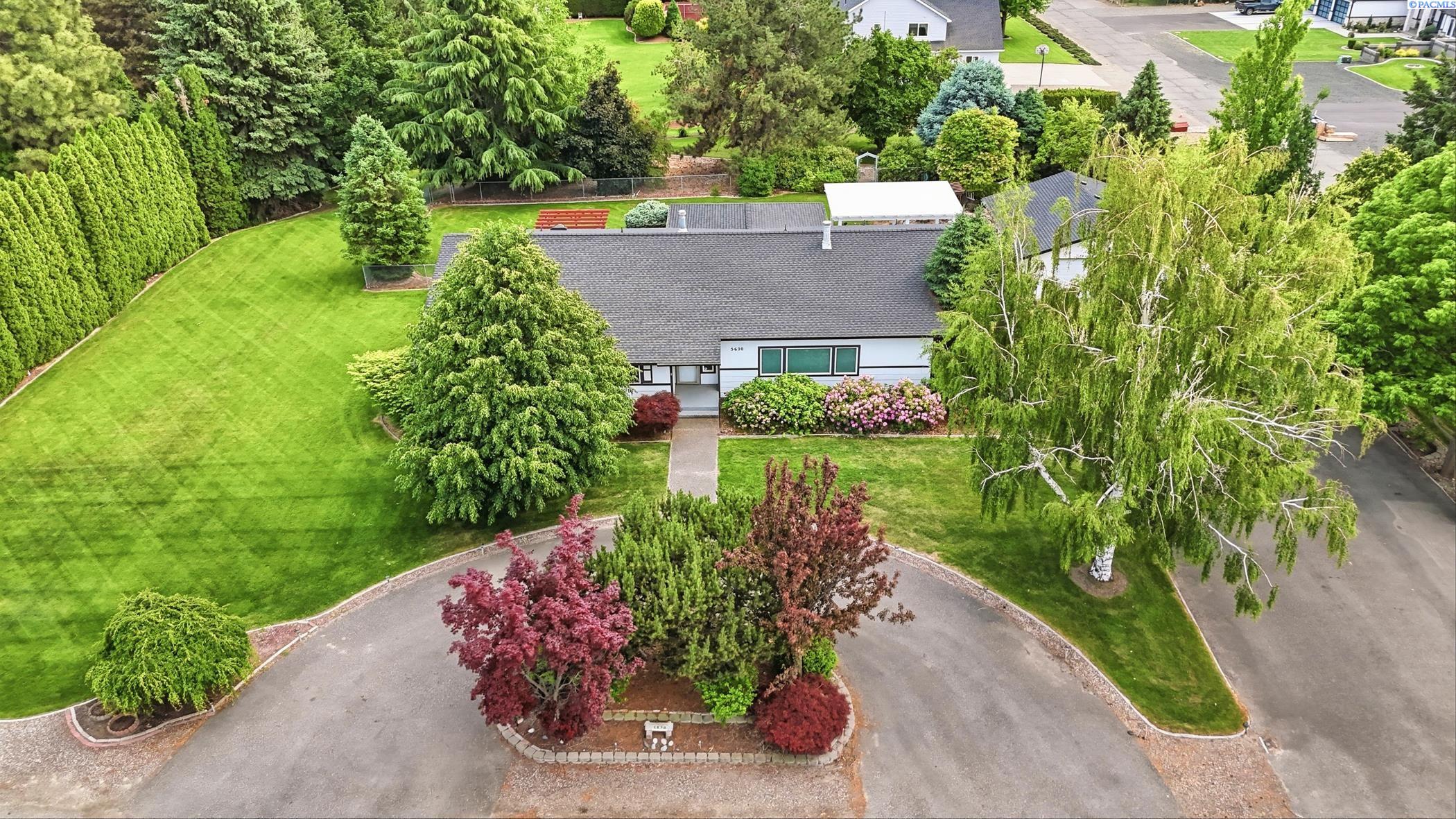 5620 W Livingston Road, Pasco WA 99301