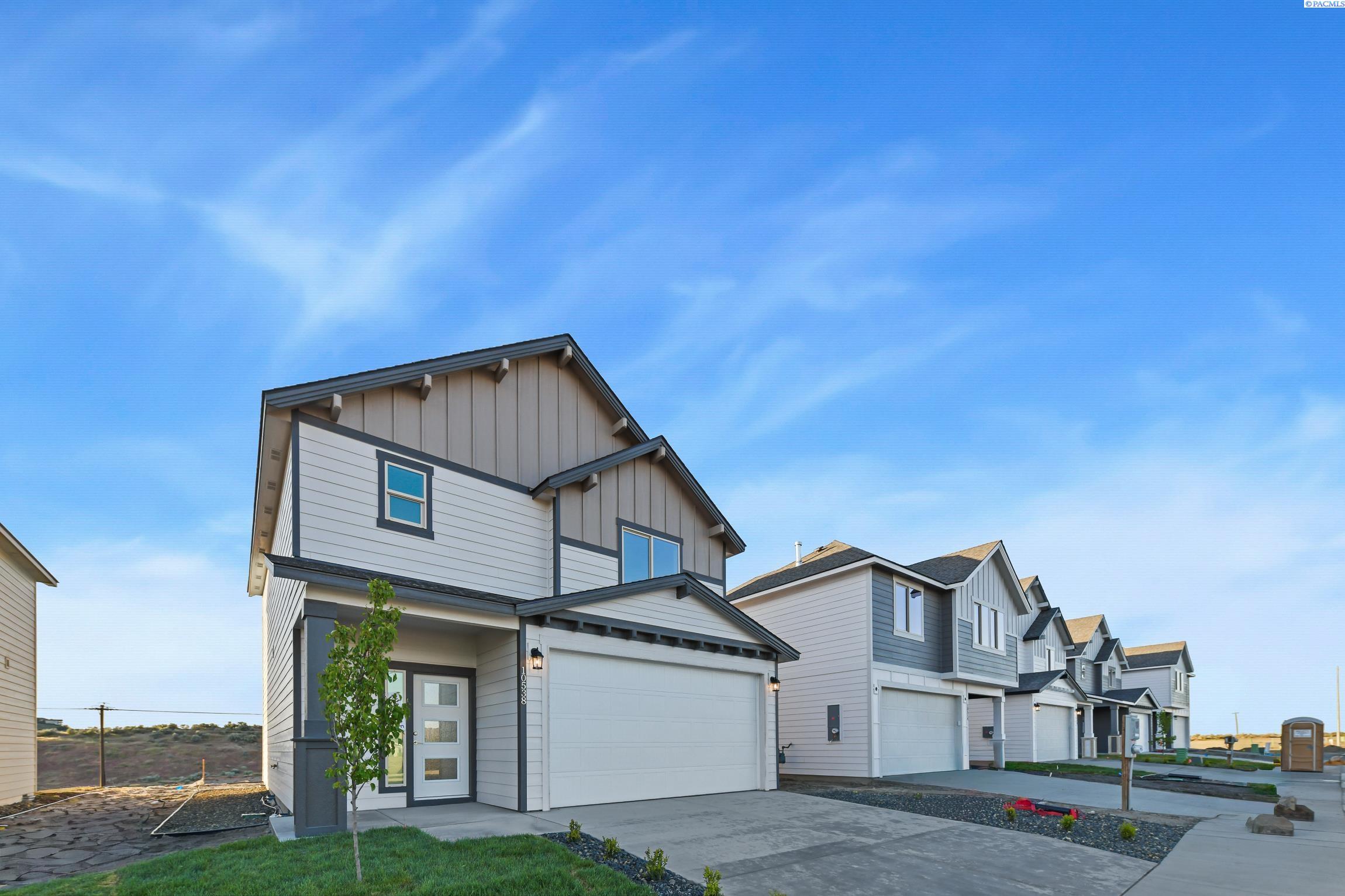 10538 Clearwater Dr, Kennewick, WA 99336