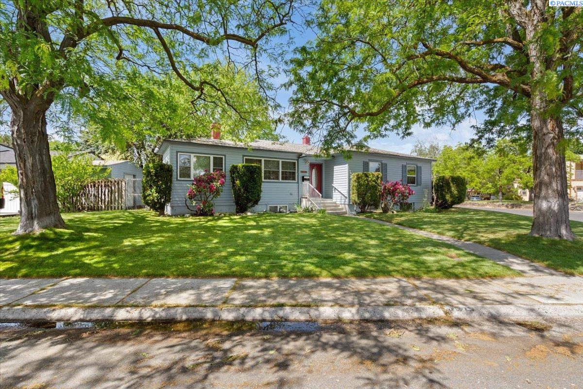 1947 Harris Ave., Richland WA 99354