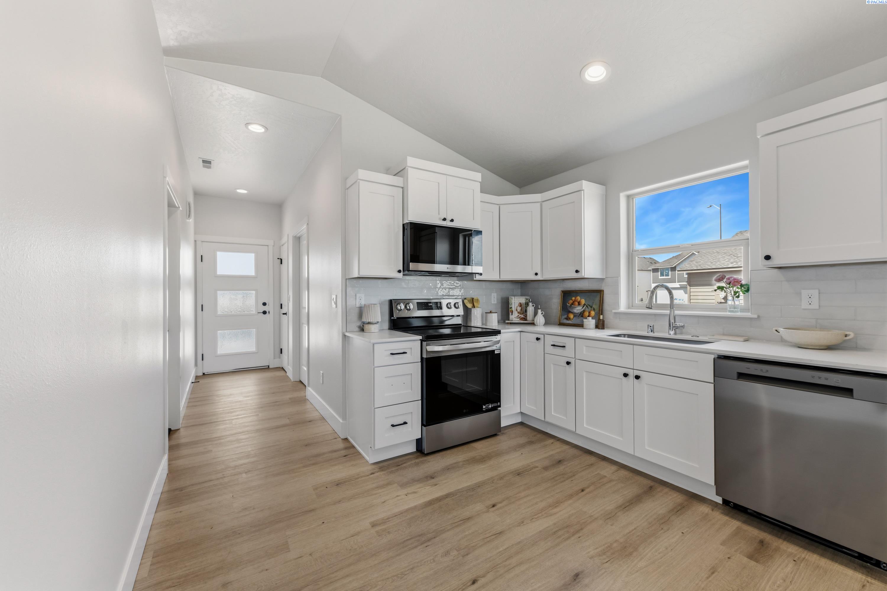 254 Dewberry Pl, Kennewick, WA 99336